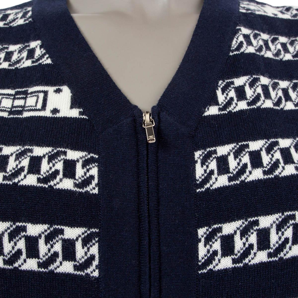 CHANEL blue & white cashmere 2017 ZIP FRONT Cardigan Vest Sweater 36 XS 17P For Sale 2