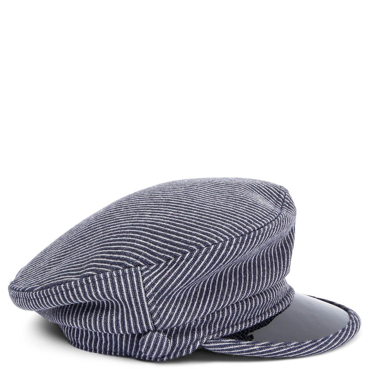 100% authentic Chanel 2018 Métiers d'Art Hamburg Collection striped sailor hat in navy and gray wool (70%) and black PVC cap (30%). Lined in black quilted cotton (50%), polyamide (27%) and polyester (23%) with grosgrain trim. Has been worn and is in