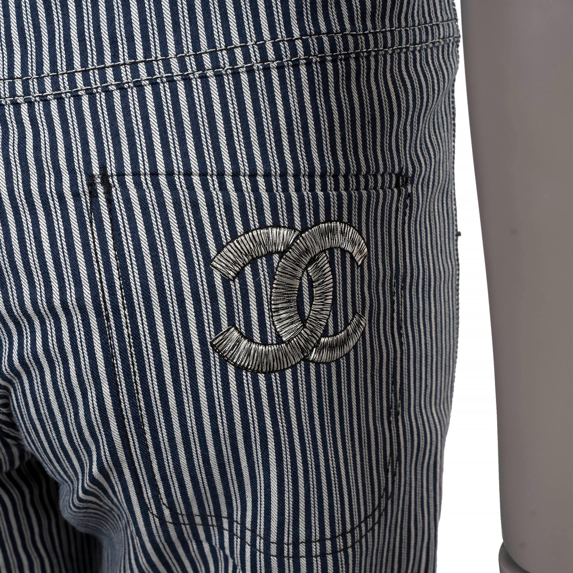 CHANEL blue & white cotton denim 2008 08C LA STRIPED WIDE JEANS Pants 36 XS For Sale 2