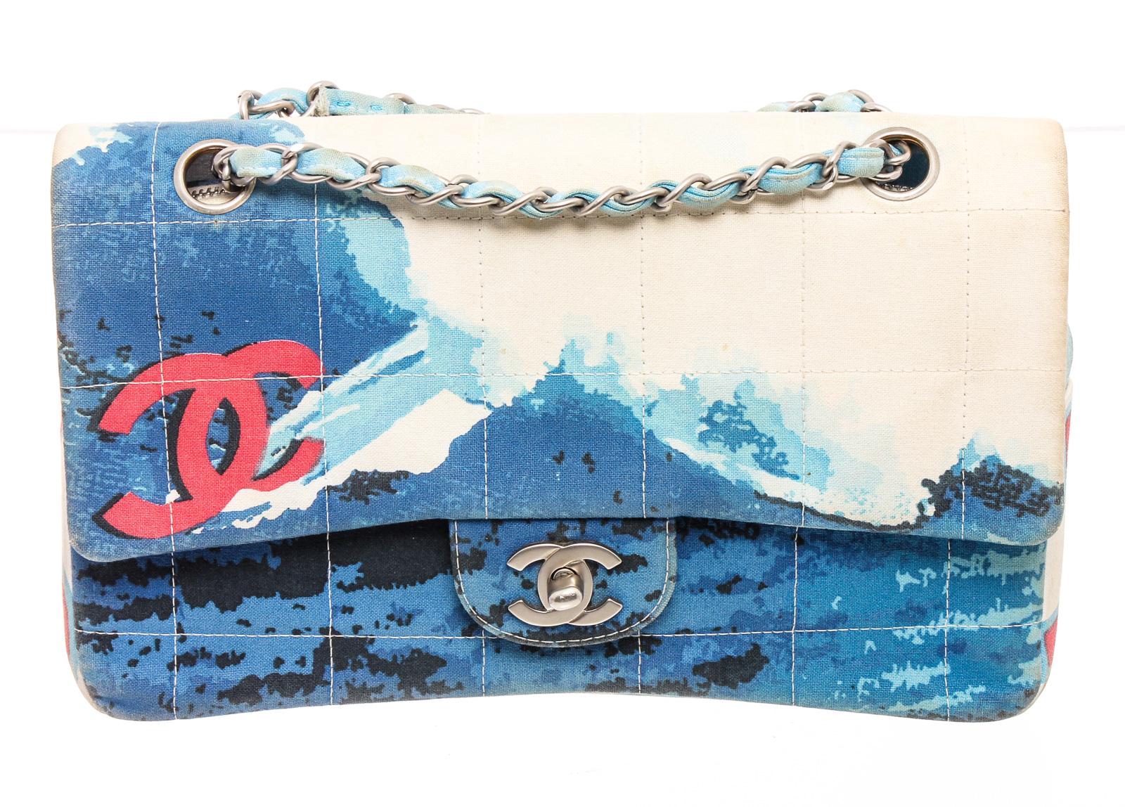 Chanel - Sac à rabat en toile matelassée bleu et blanc - Plage Surf 2