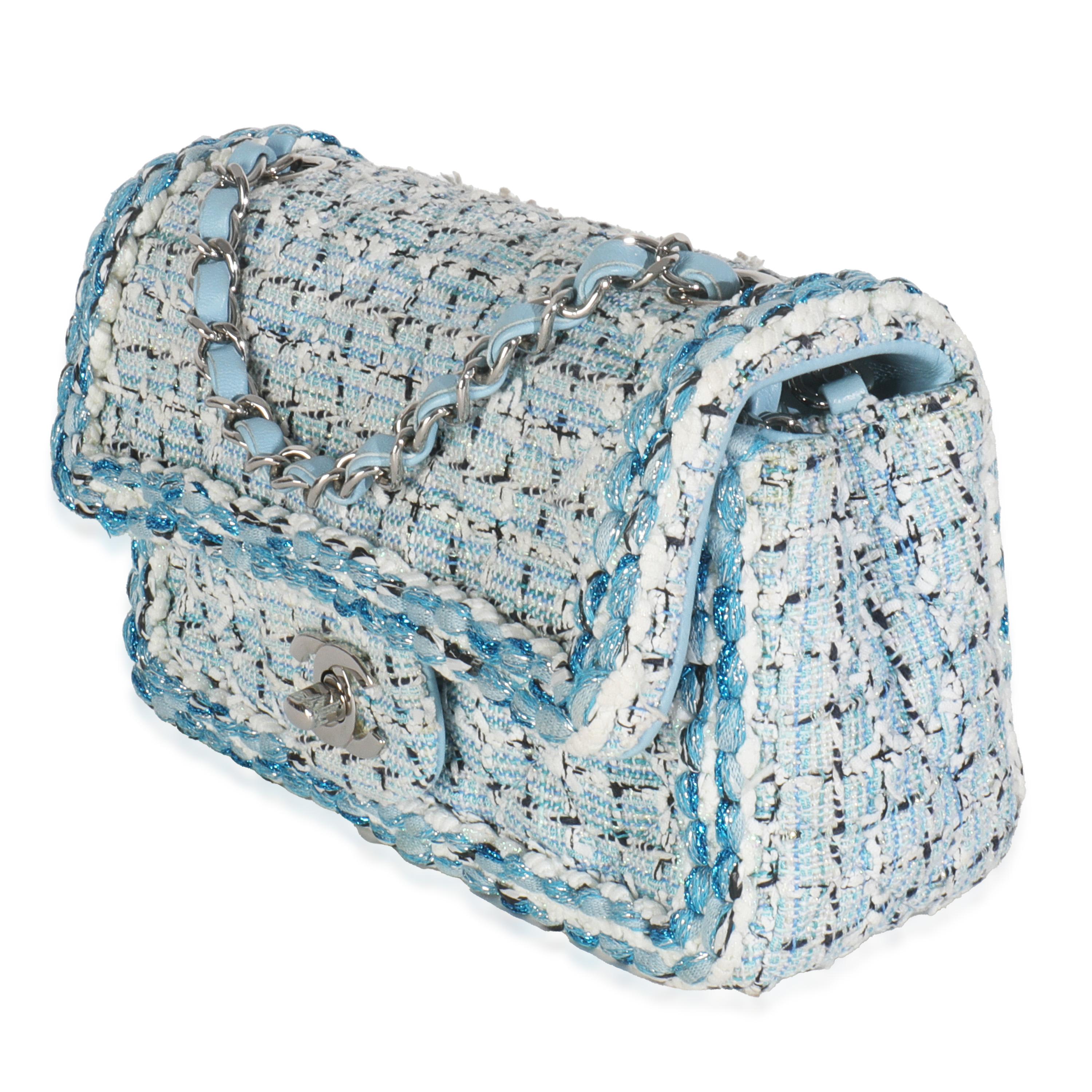 Chanel Blue White Quilted Metallic Tweed Braided Mini Rectangular Flap Bag Bon état - En vente à New York, NY