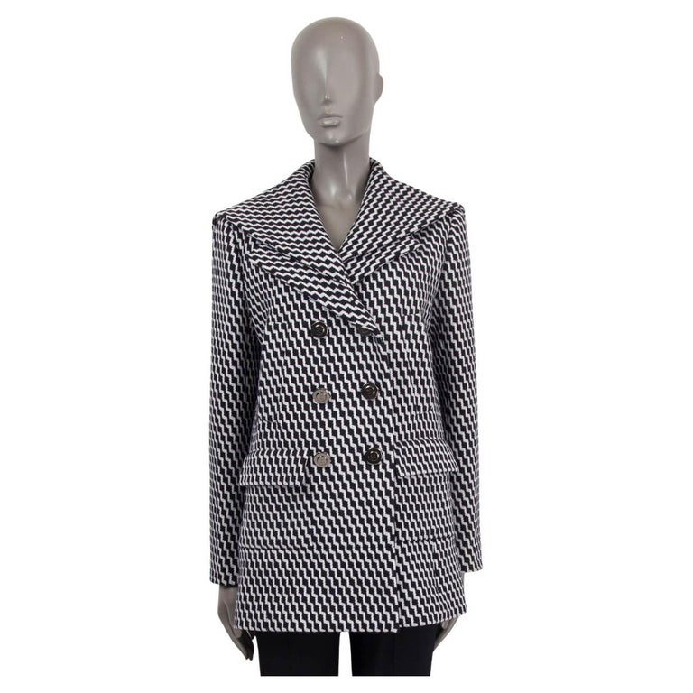 NEW CHANEL 18A HAMBURG NAVY BLUE WHITE CC BUTTONS WOOL TWEED JACKET COAT 34
