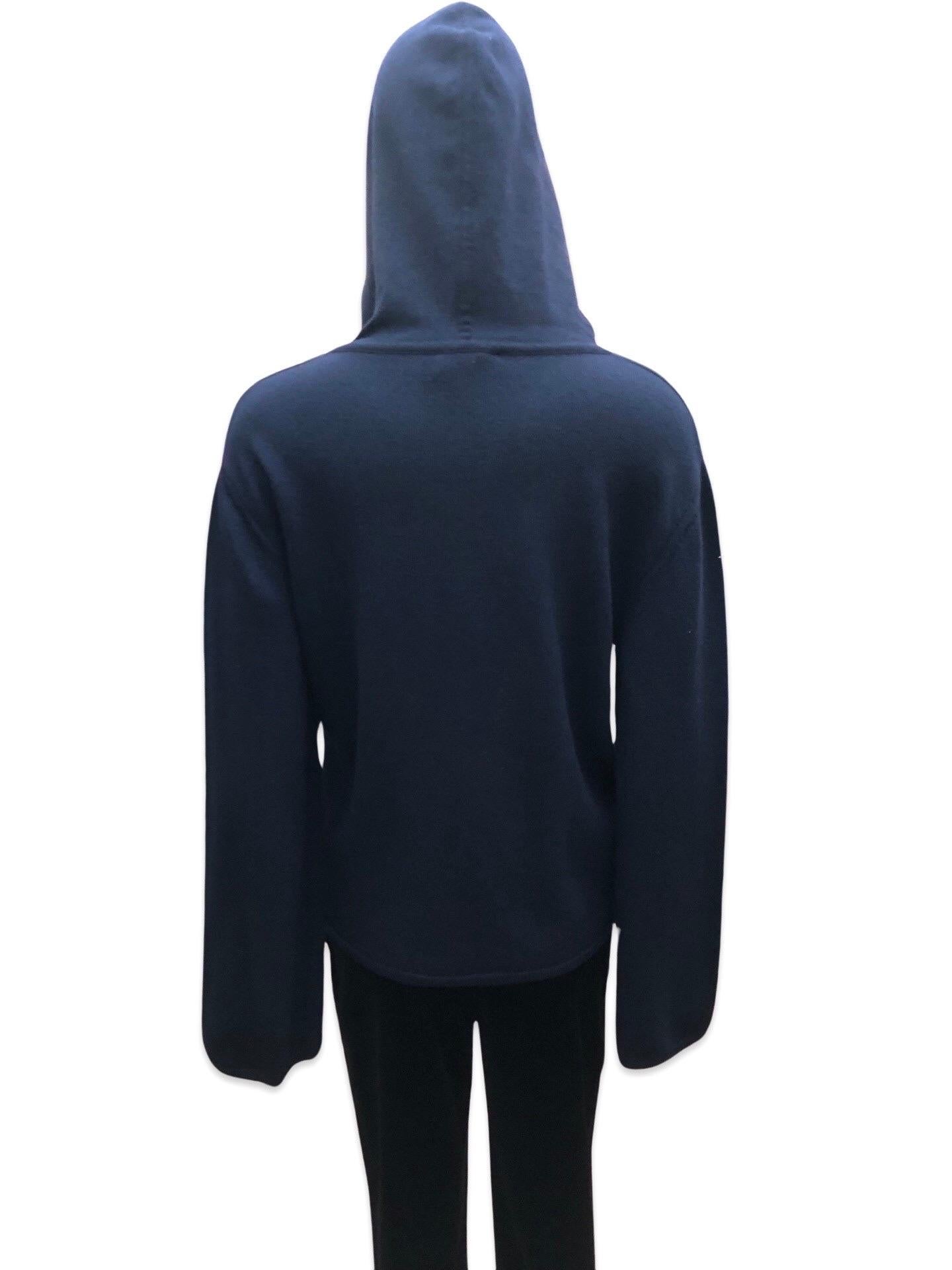 Chanel Blue Wool and Cashmere Hoodie Sweater In Good Condition For Sale In Sheung Wan, HK