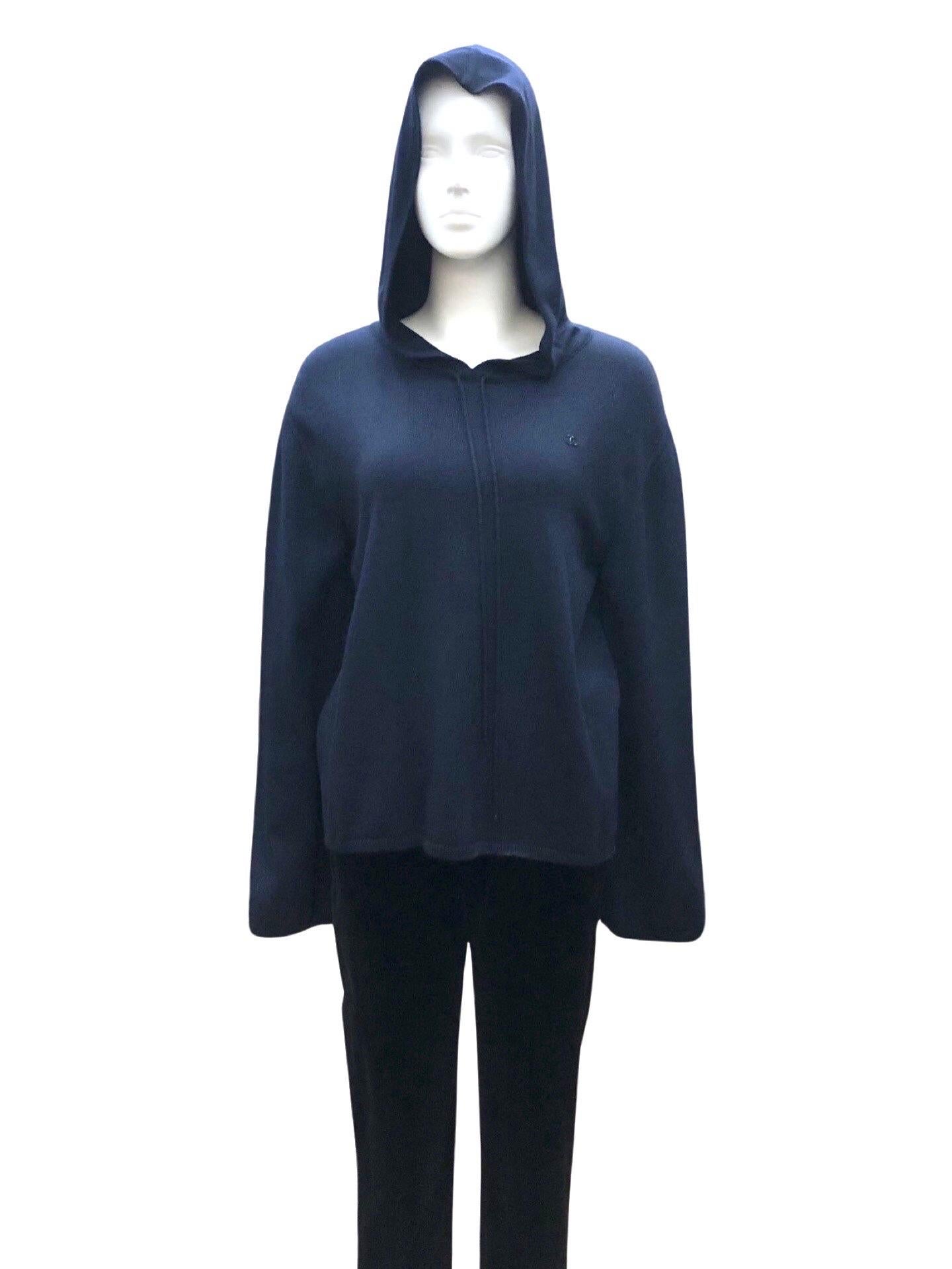 Chanel Blue Wool and Cashmere Hoodie Sweater  For Sale 2