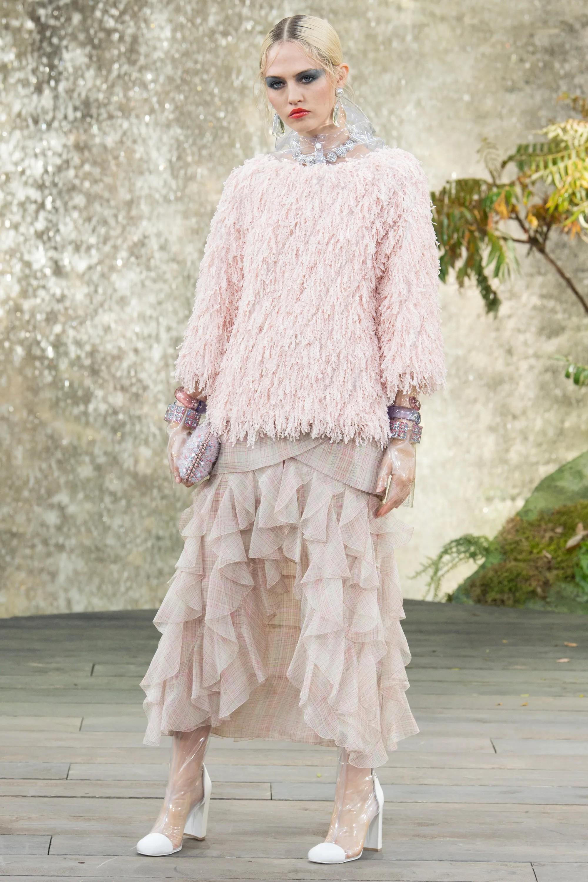 CHANEL rose blush 18S FRINGE TOP Chemise 40 M en vente 4