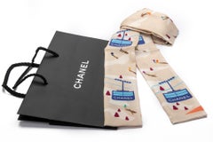 Chanel BN Coco Skier – Beiges Seiden-Twilly