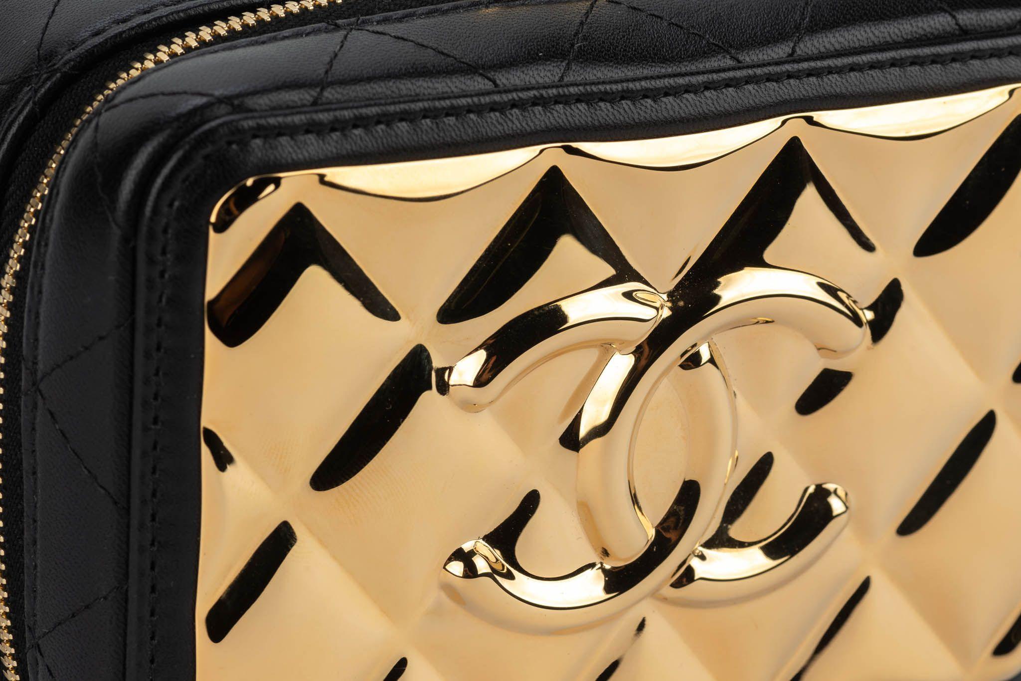 Chanel BNIB Black Gold Metal Evening Bag For Sale 2