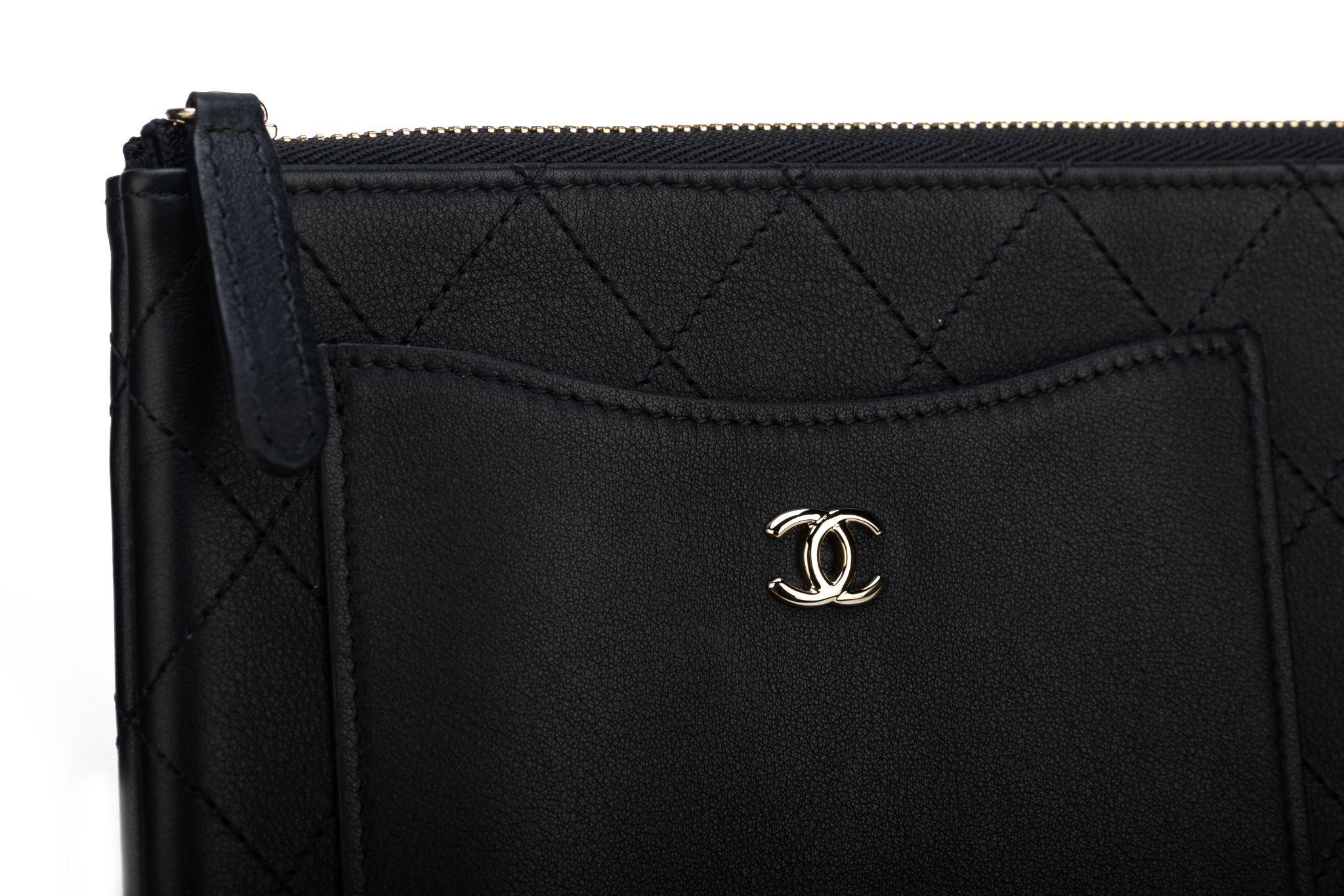 Chanel BNIB Black Quilted Clutch For Sale 1