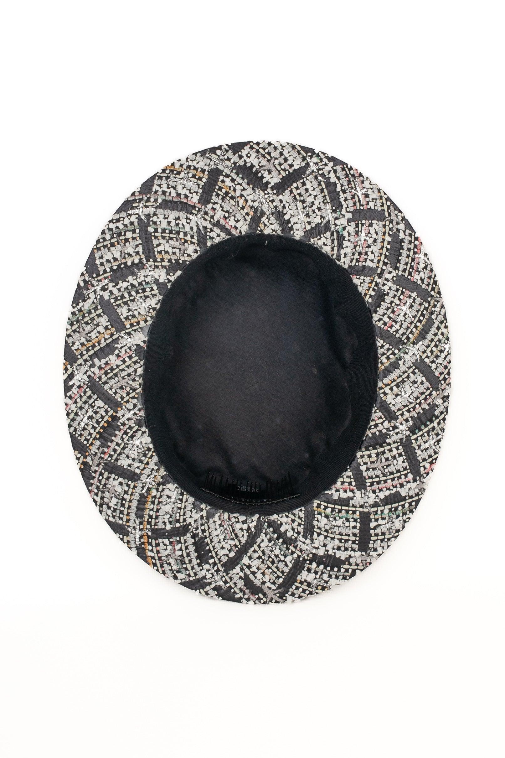 Chanel boater Multicolored, Black, and White Tweed Hat, 2016 For Sale 4