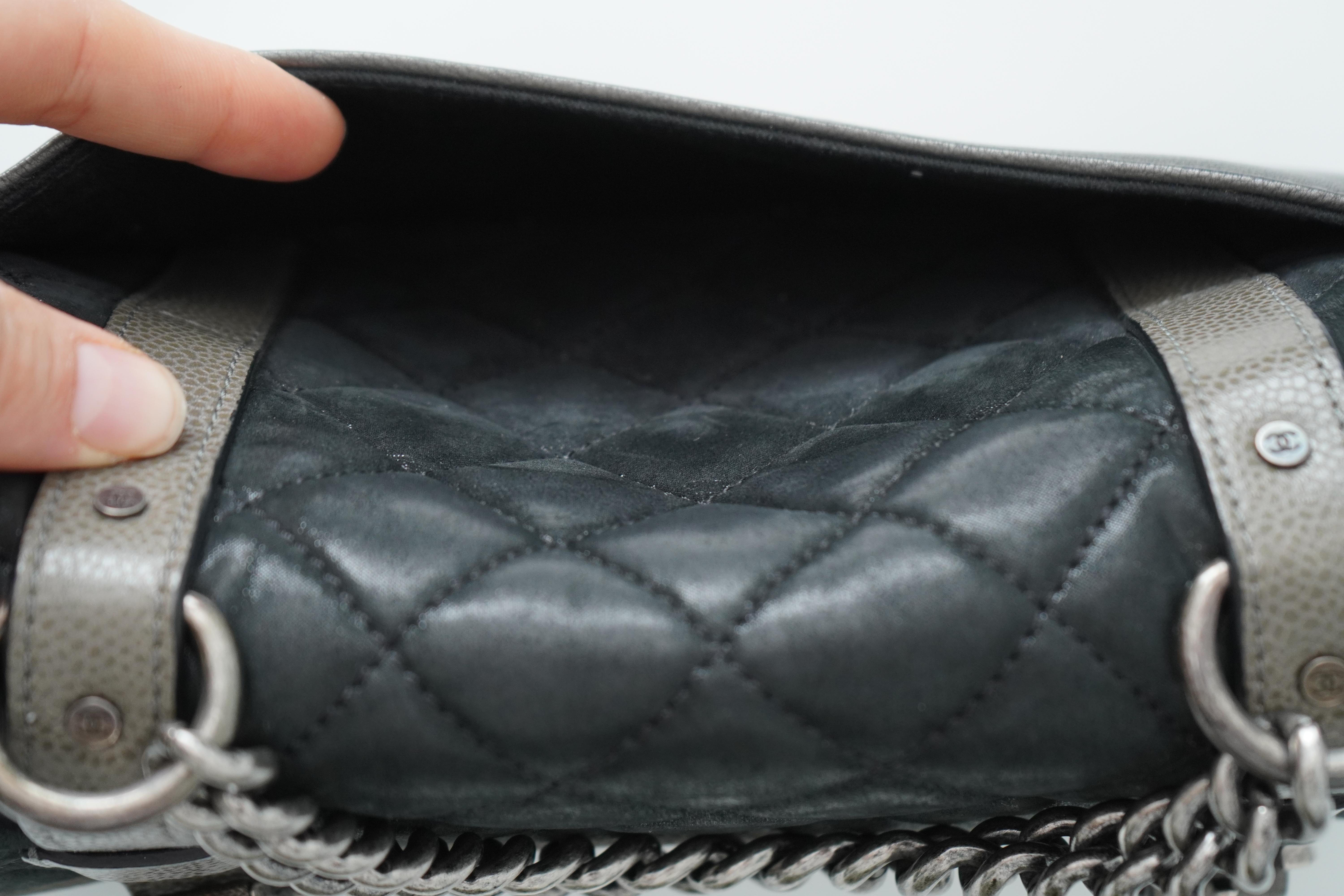 Chanel Bombay Messenger Bag für die Rückkehr zur Schule im Angebot 3