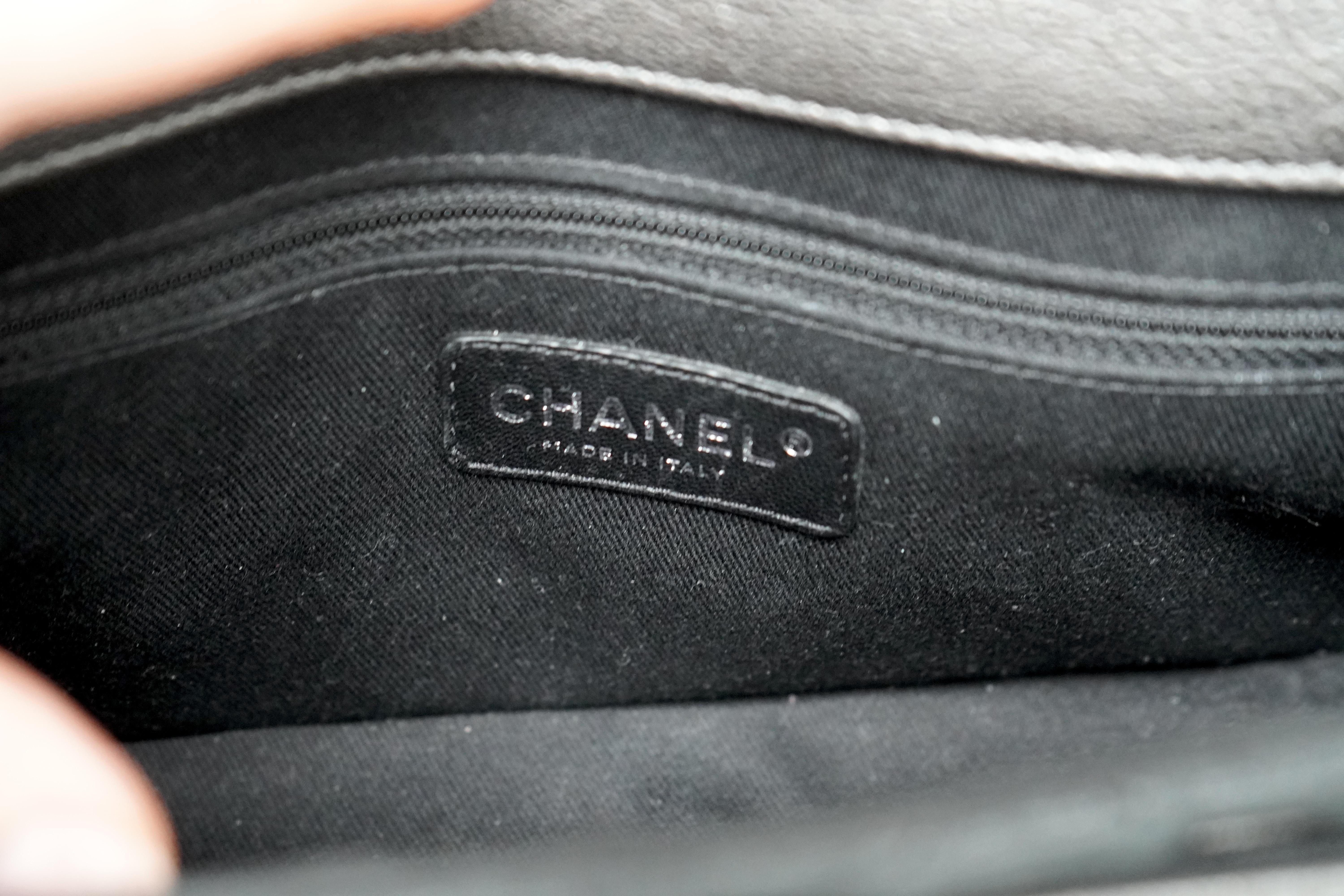 Chanel Bombay Messenger Bag für die Rückkehr zur Schule im Angebot 5
