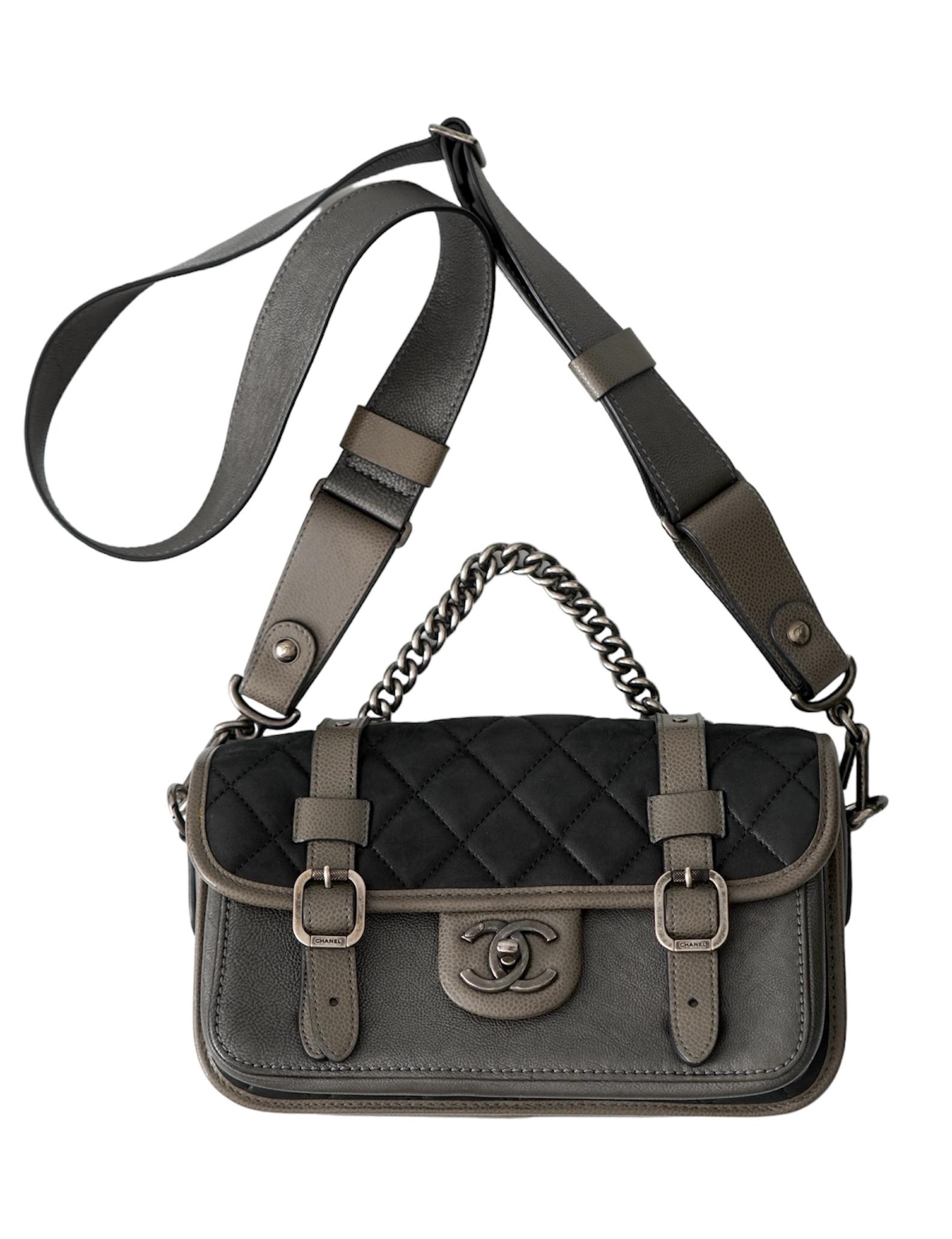 Chanel Bombay schillernde Kalbsleder zurück zu Schule Messenger Bag dunkelgrau/schwarz

	Sockel L: 12,5