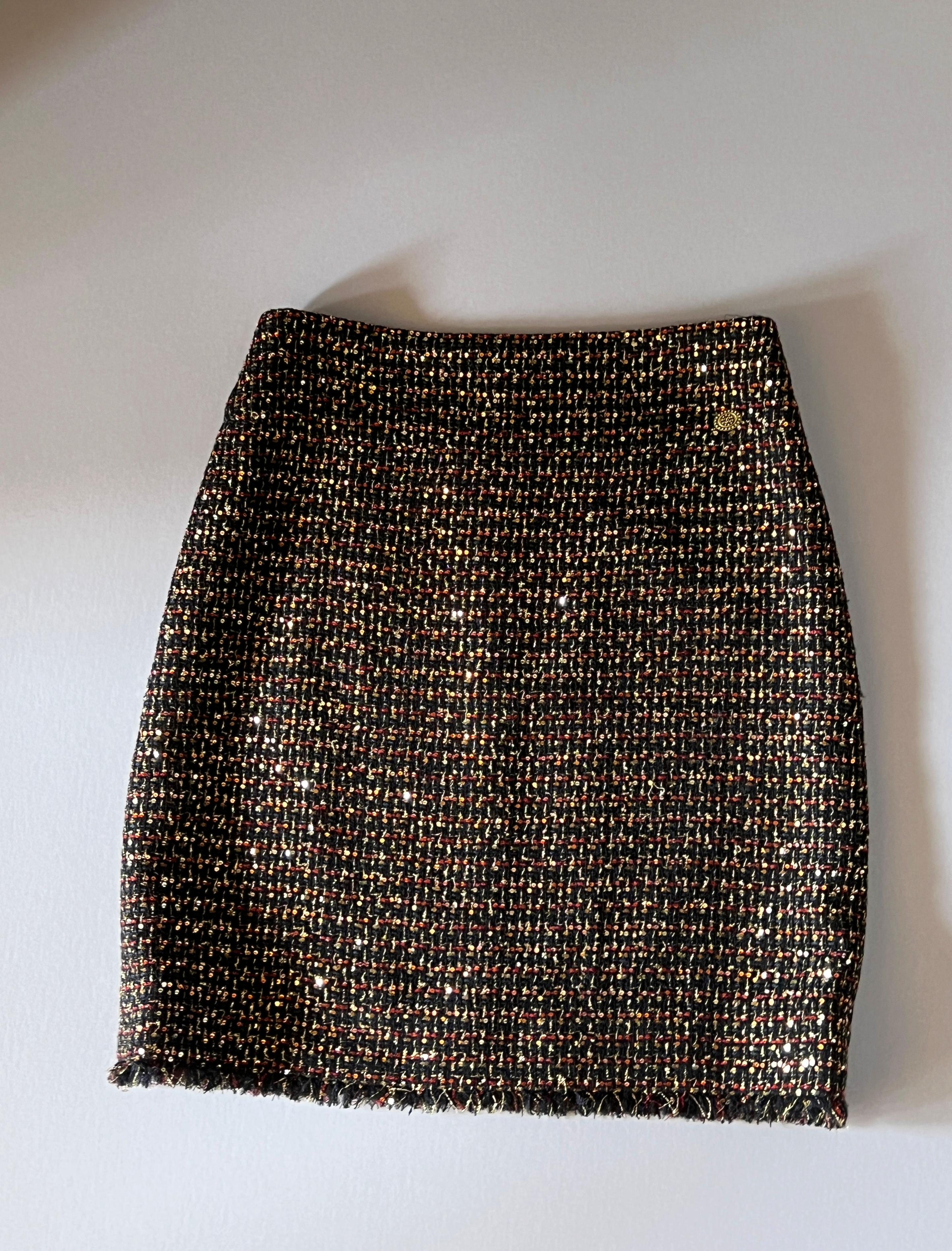 Chanel Bombay Electric Shimmer Lesage Tweed Skirt 10
