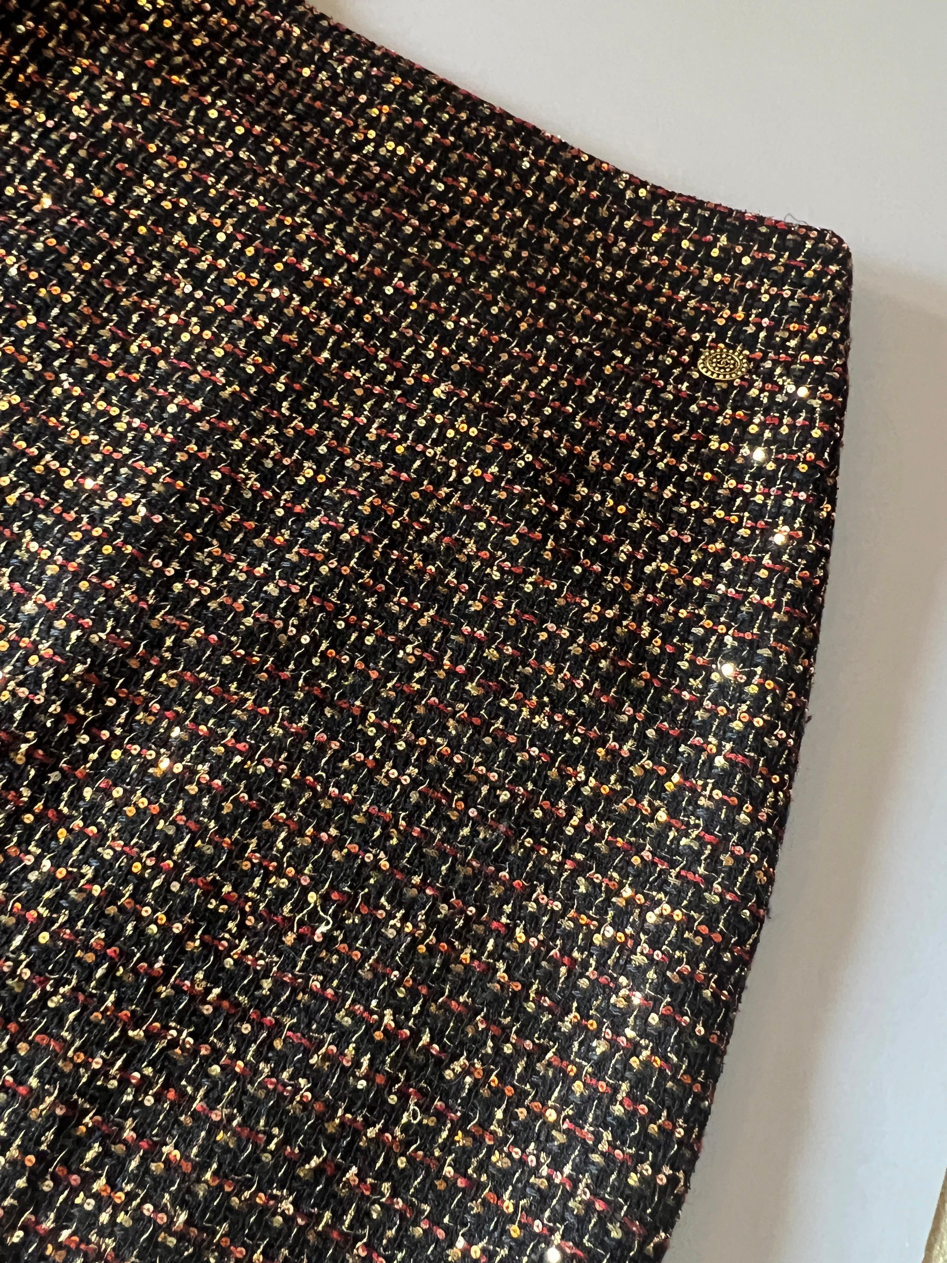 Chanel Bombay Electric Shimmer Lesage Tweed Skirt 5