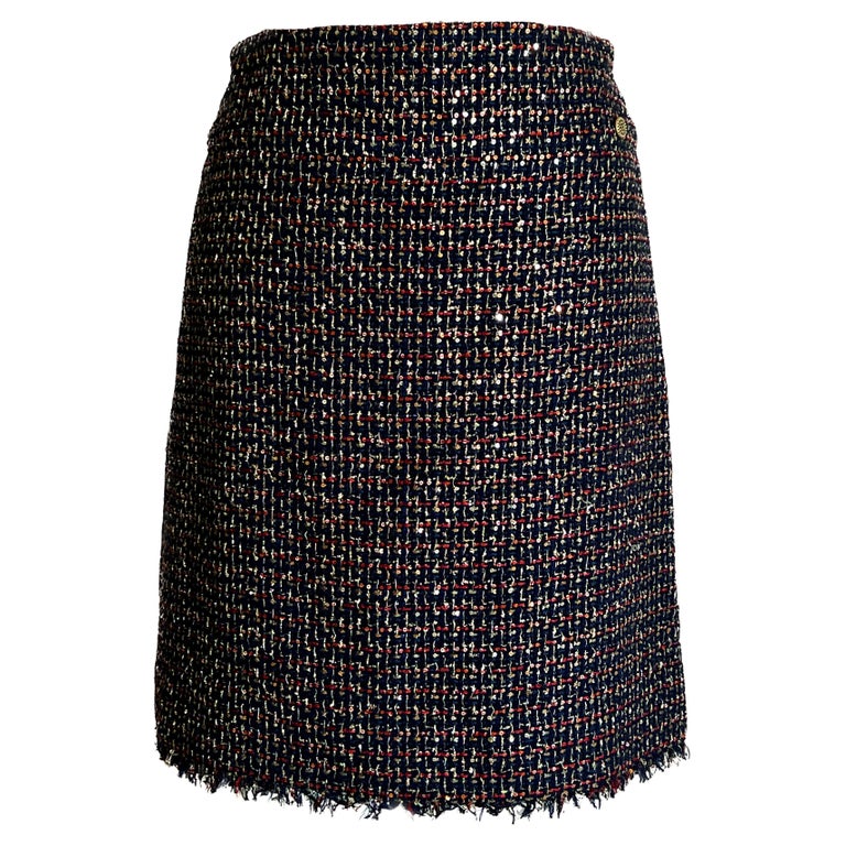 Chanel Monochrome Tweed Sequin Embellished Skirt L Chanel