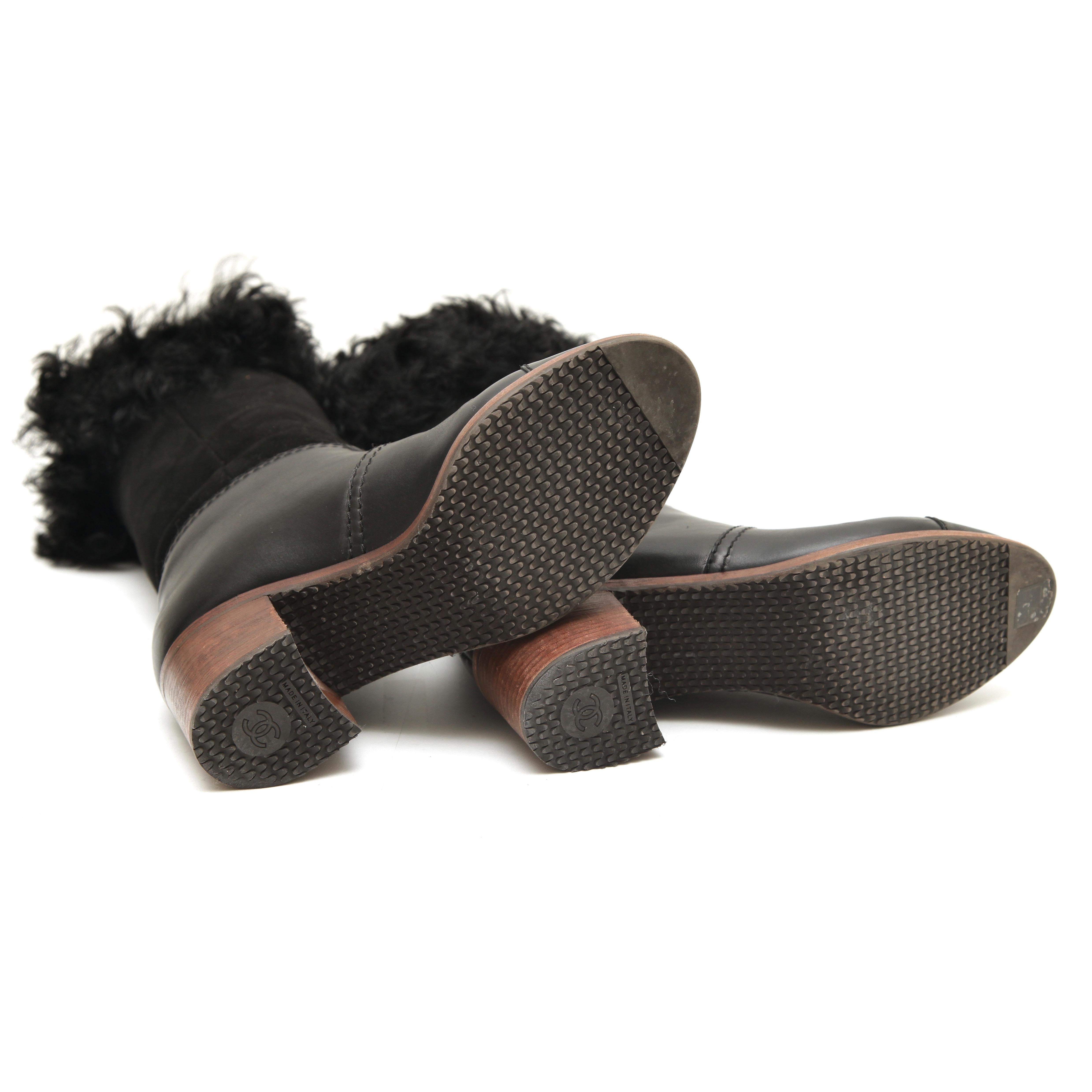 CHANEL Black Boots Suede Leather Mid-Calf Fur CC Cap Toe Block Sz 40 2015 15B For Sale 5