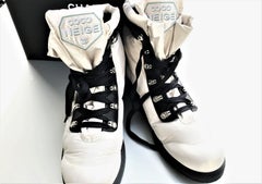 Chanel Boots COCO NEIGE beige and black Size 42/US 9.5 2018s