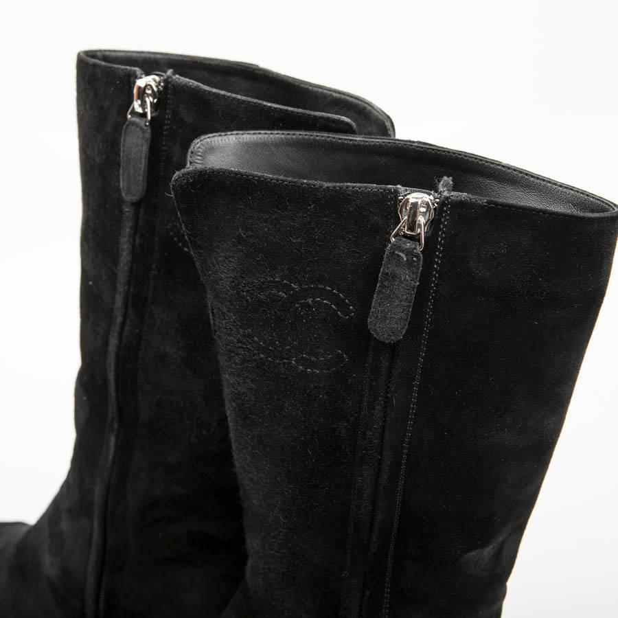 CHANEL Boots in Black Velvet Calfskin Size 36.5C 1