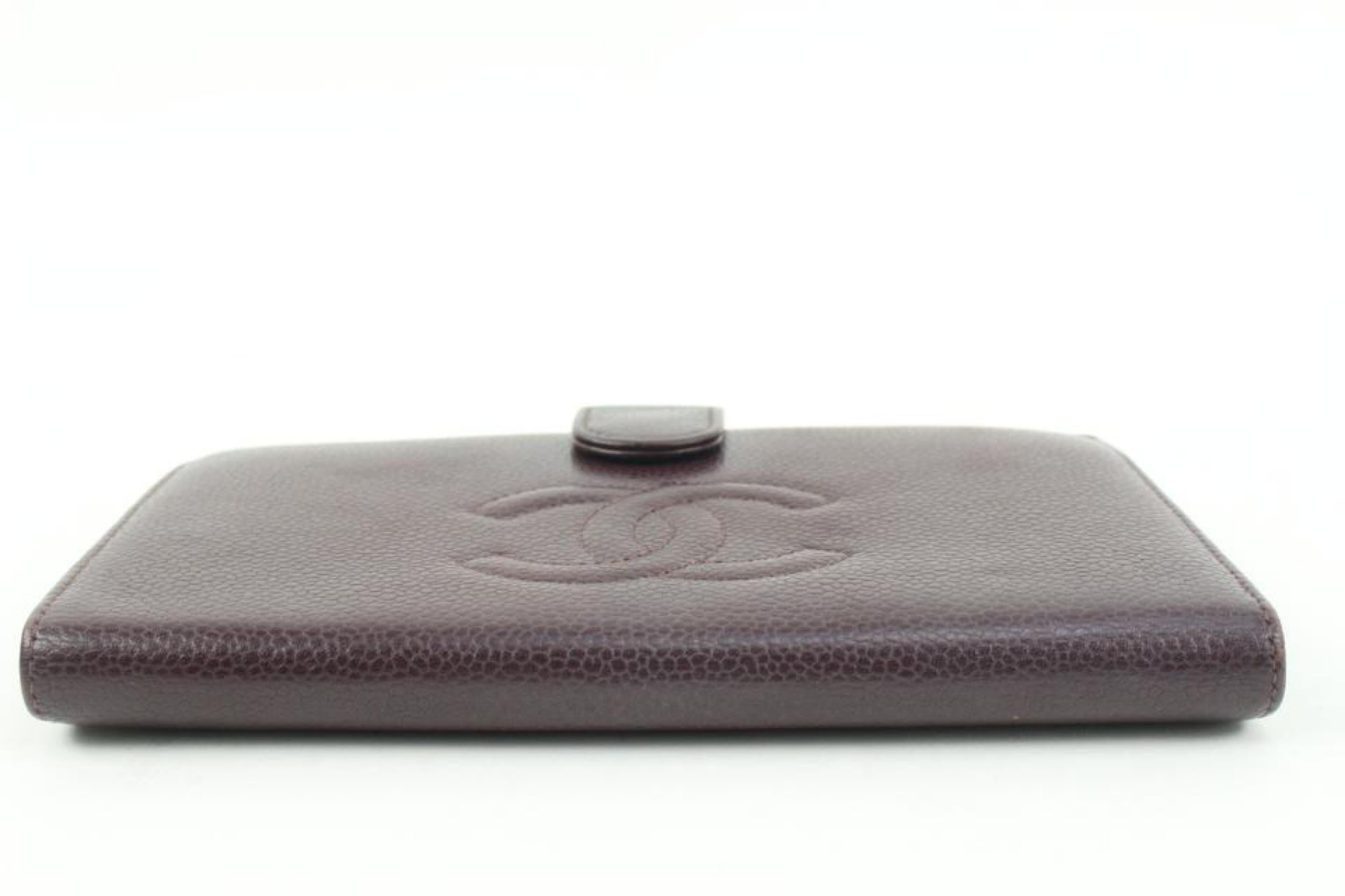 Chanel - Portefeuille à rabat bifold en cuir caviar bordeaux avec logo CC, 42ck224 en vente 4
