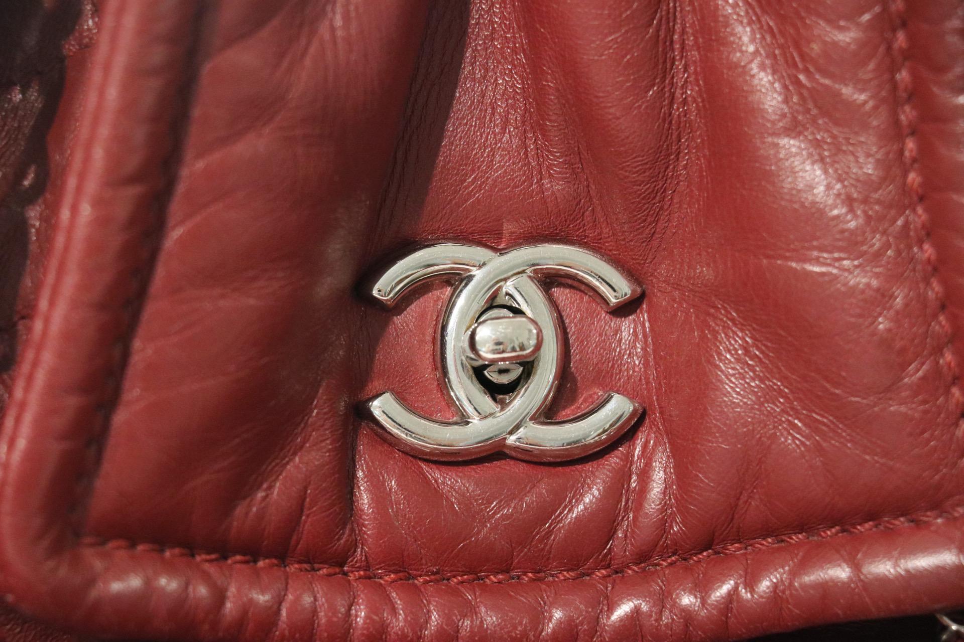 Women's or Men's Chanel Bordeaux Leather Backpack