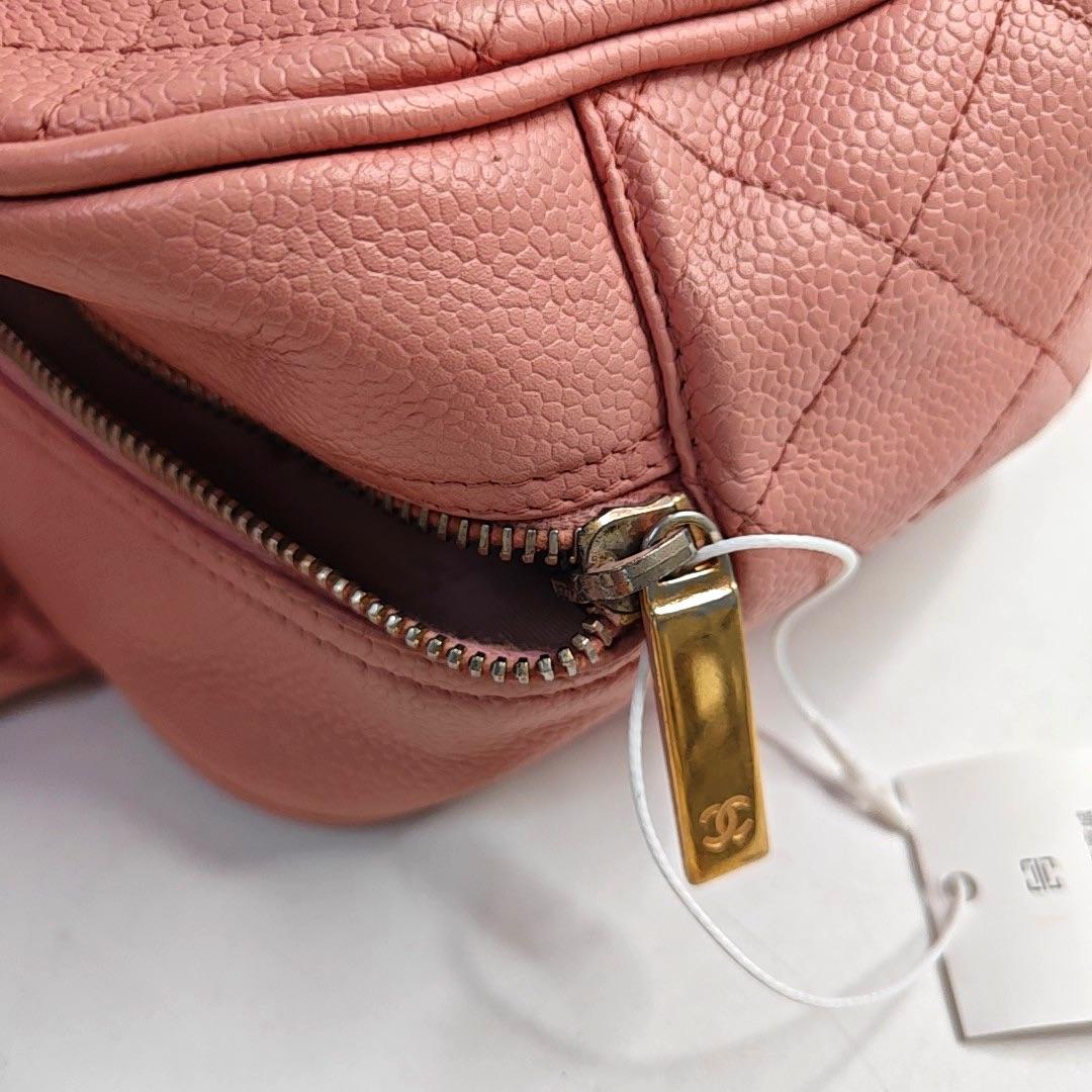 Chanel Boston Bowling Bag Petit sac à main en cuir caviar rose en vente 13