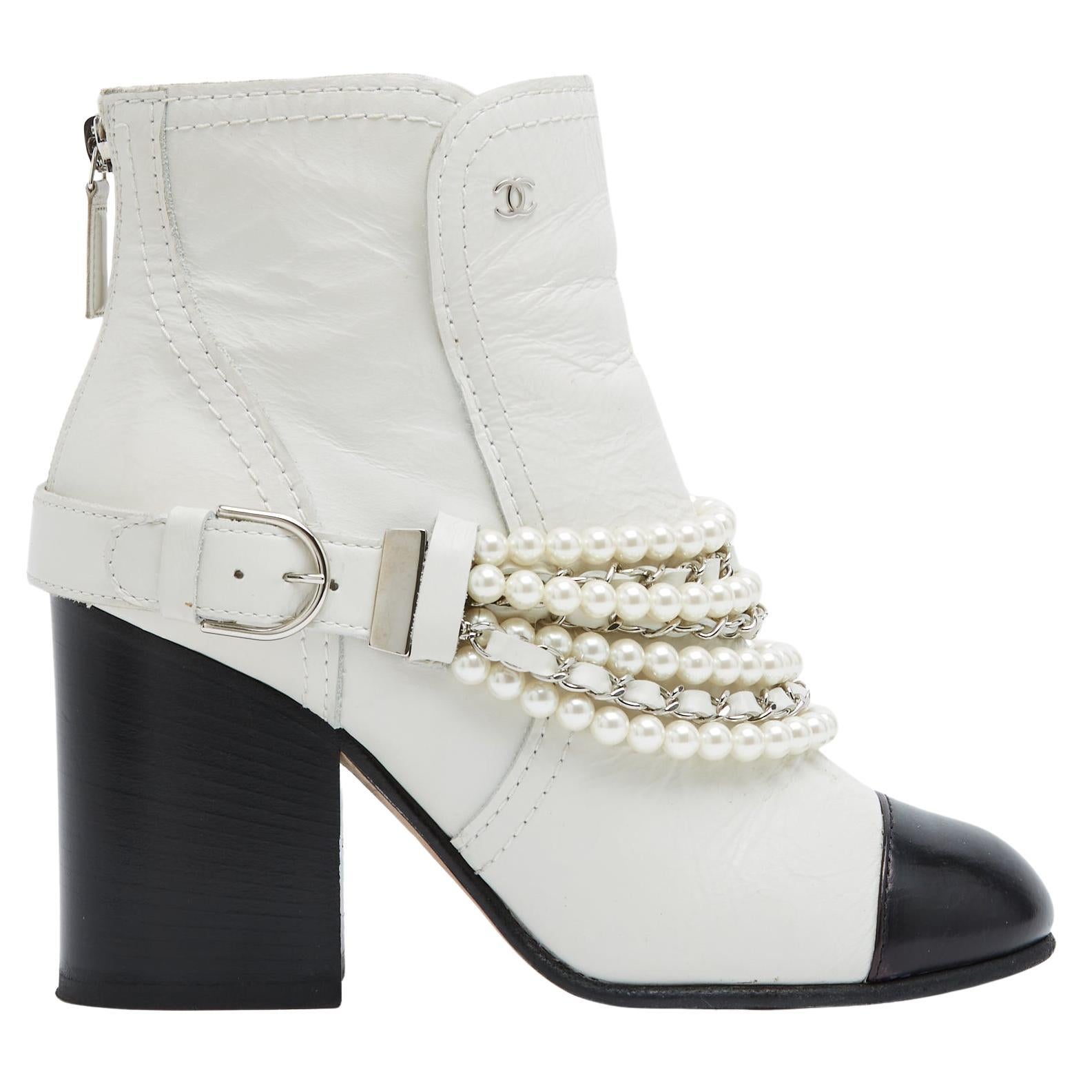 Chanel Bottines 2 tons EU36.5 Blanc Noir Cuir Fantaisie Perles Bottes UK4 US6.5