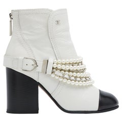 Chanel Bottines 2 tons EU36.5 Blanc Noir Cuir Fantaisie Perles Bottes UK4 US6.5