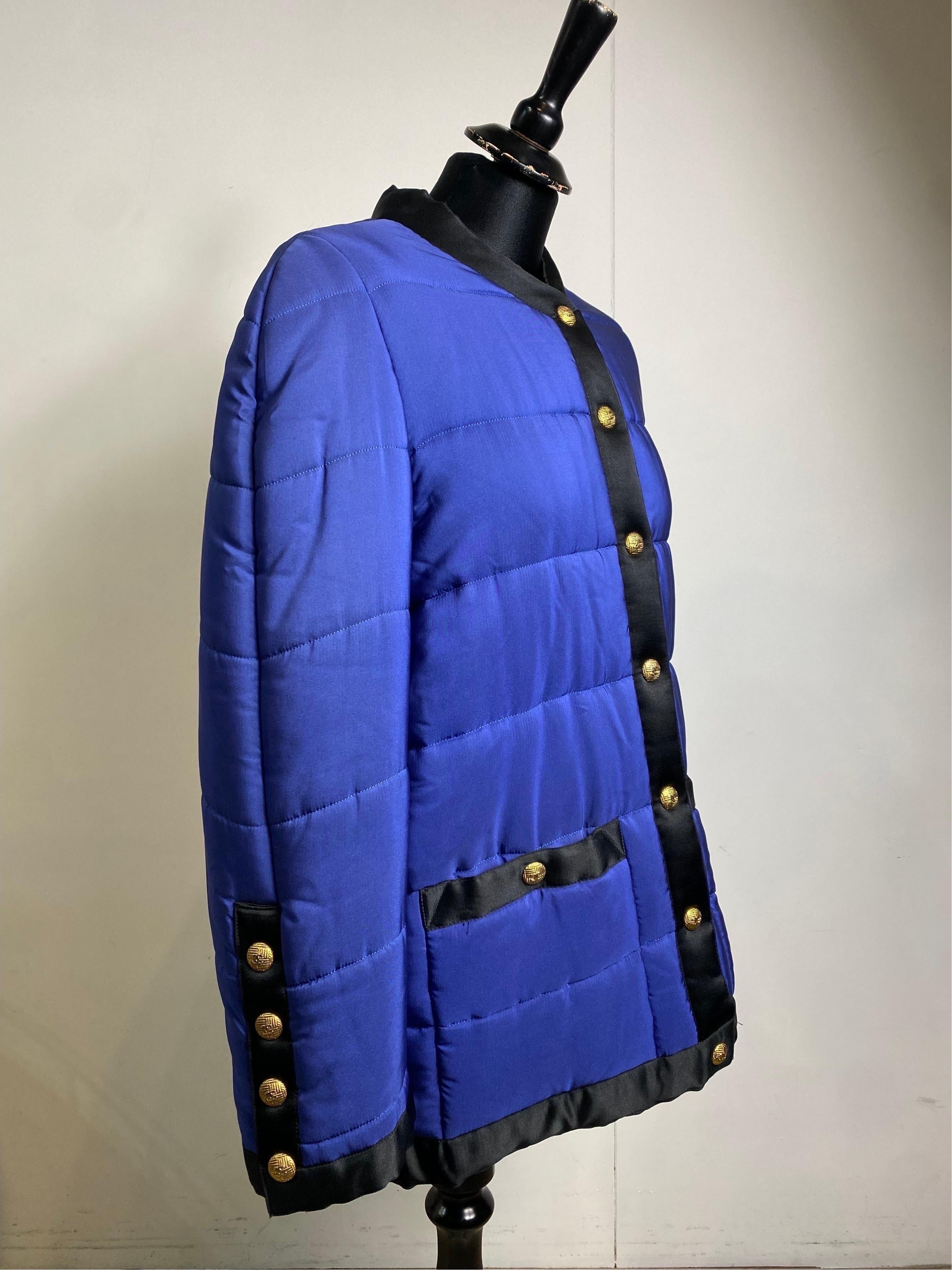 Chanel Boutique 1990/91 vintage quilted electric blue bomber jacket For Sale 1