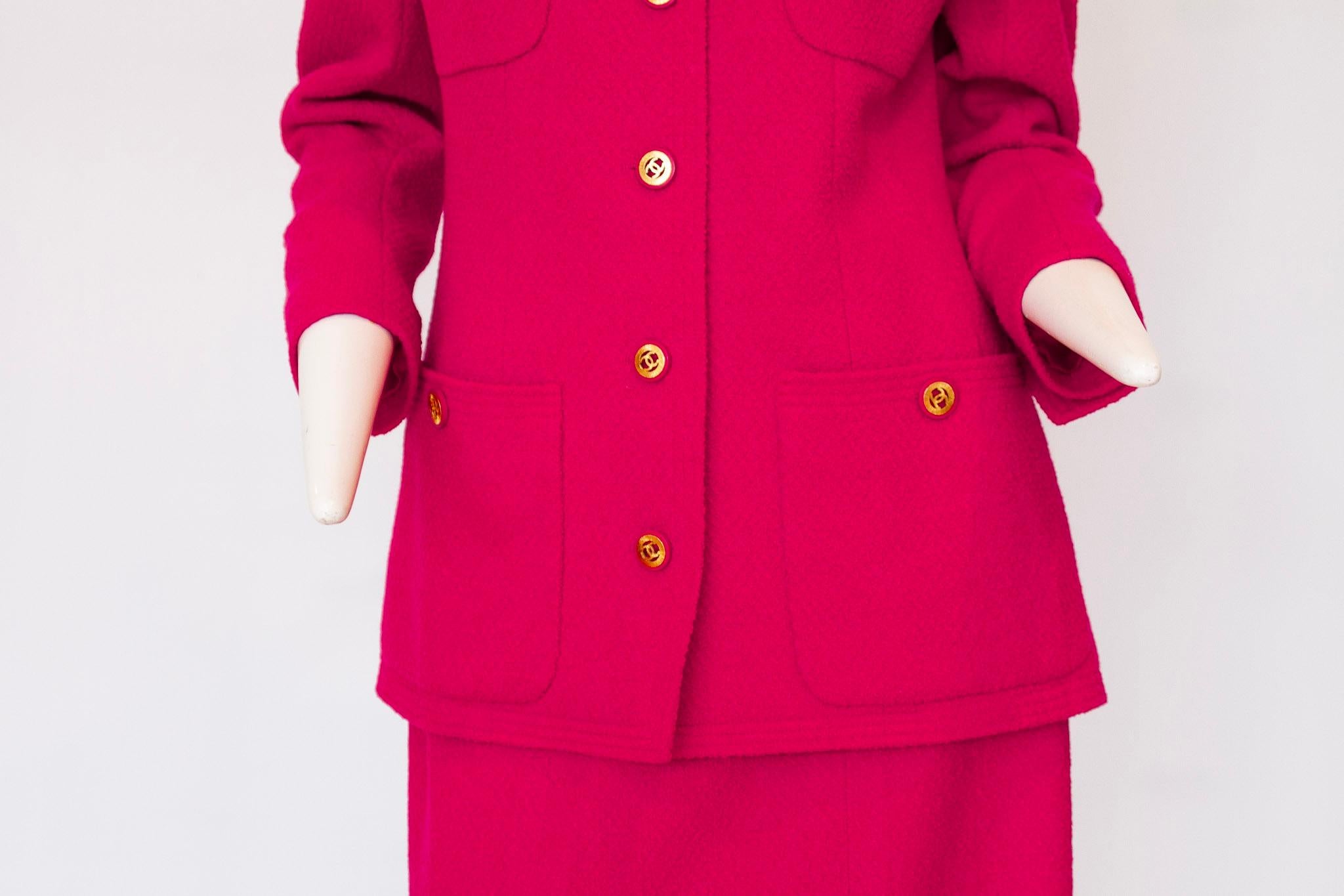 Red Chanel Boutique 1991 Ready to Wear Fuchsia Suit Ensemble   For Sale