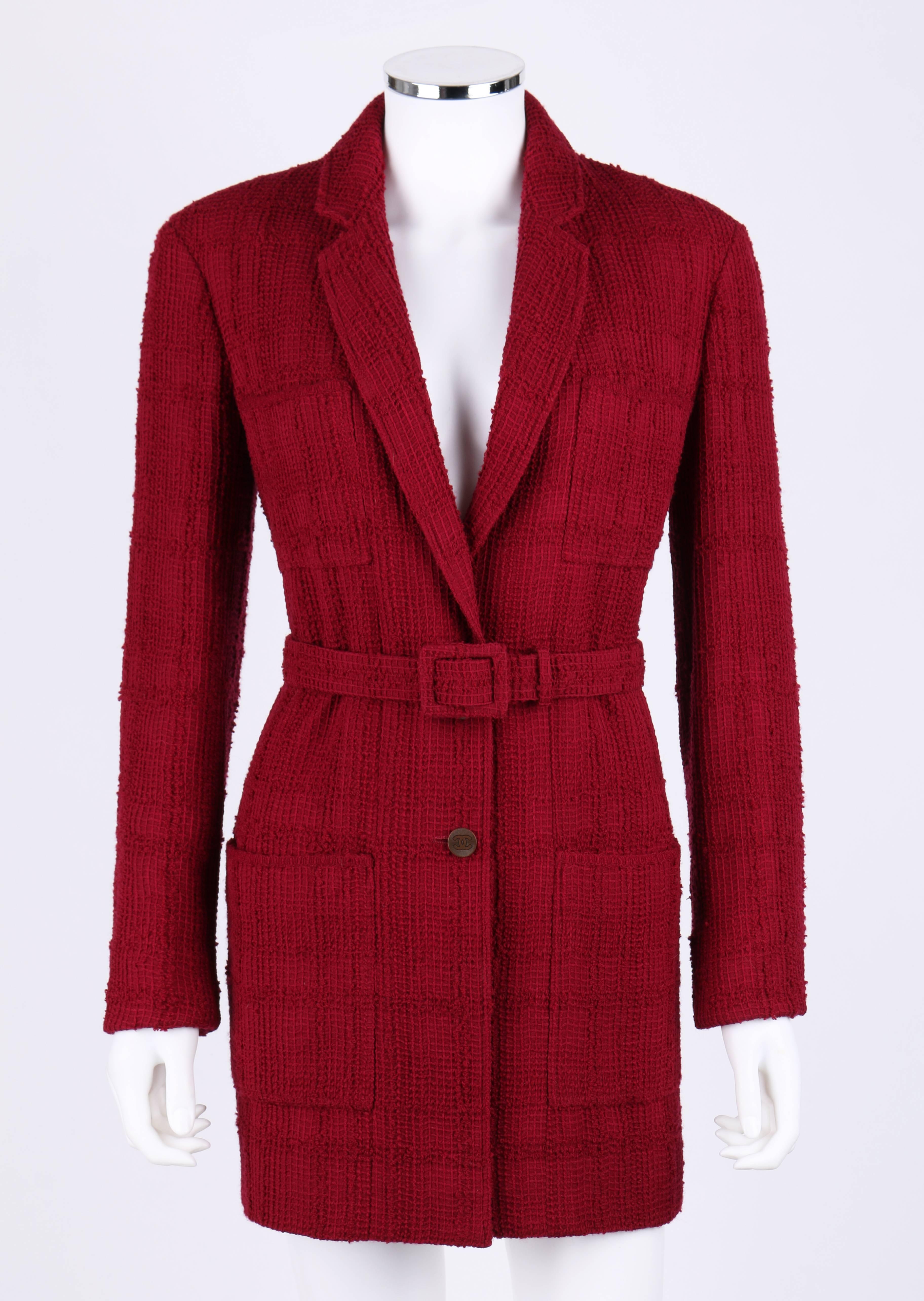 CHANEL Boutique A/W 1998 Garnet Red Plaid Boucle Wool Two Button Jacket w/ Belt In Excellent Condition In Thiensville, WI