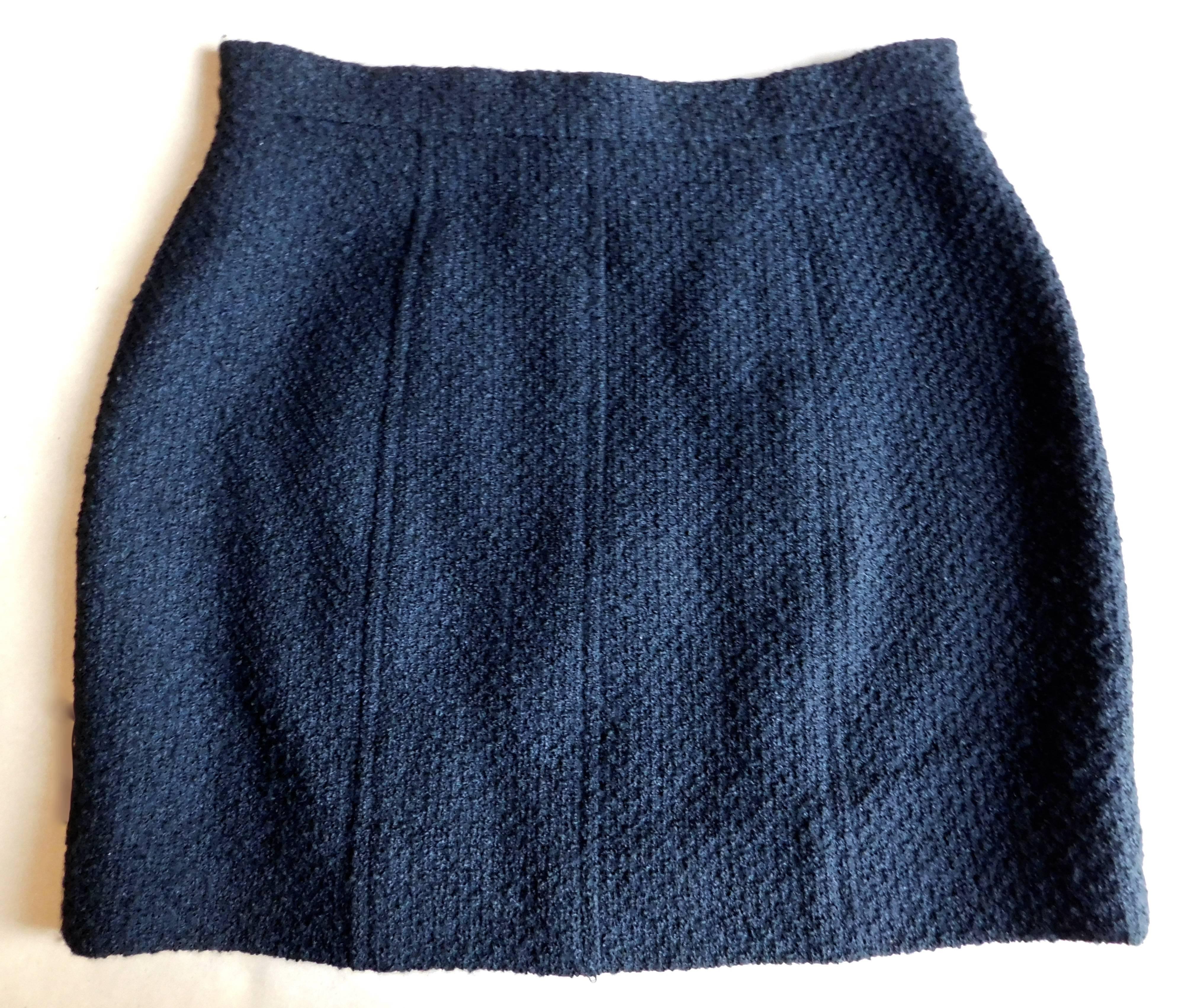 Chanel Boutique Black Boucle Wool Mini Skirt 2