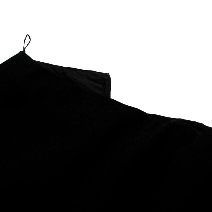 Chanel Boutique Black Wool Crepe Pencil Skirt FR 40, US 4-6 For Sale 3