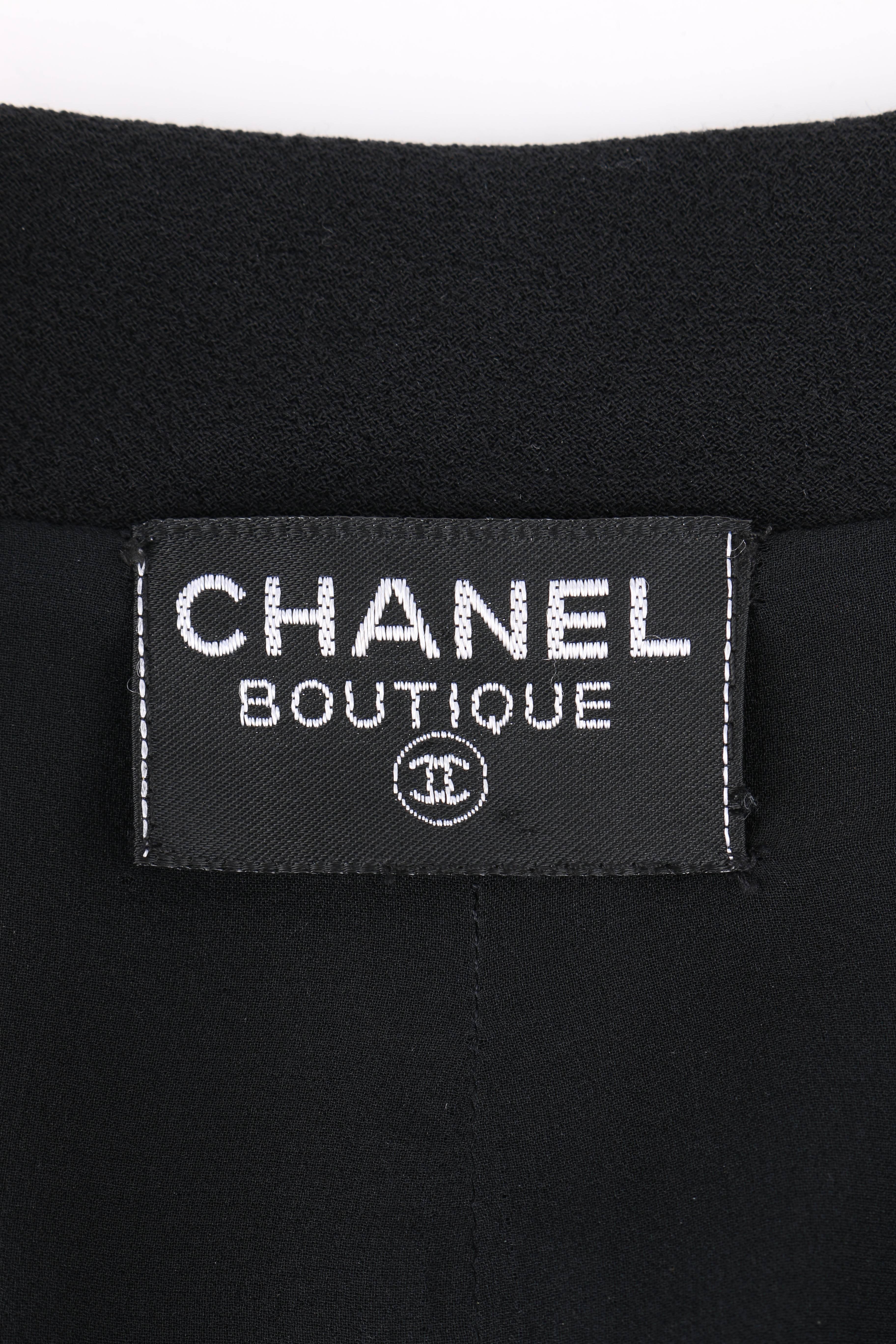 CHANEL Boutique c.1980's Black Wool Crepe Double Breasted One Piece Dress Suit 3
