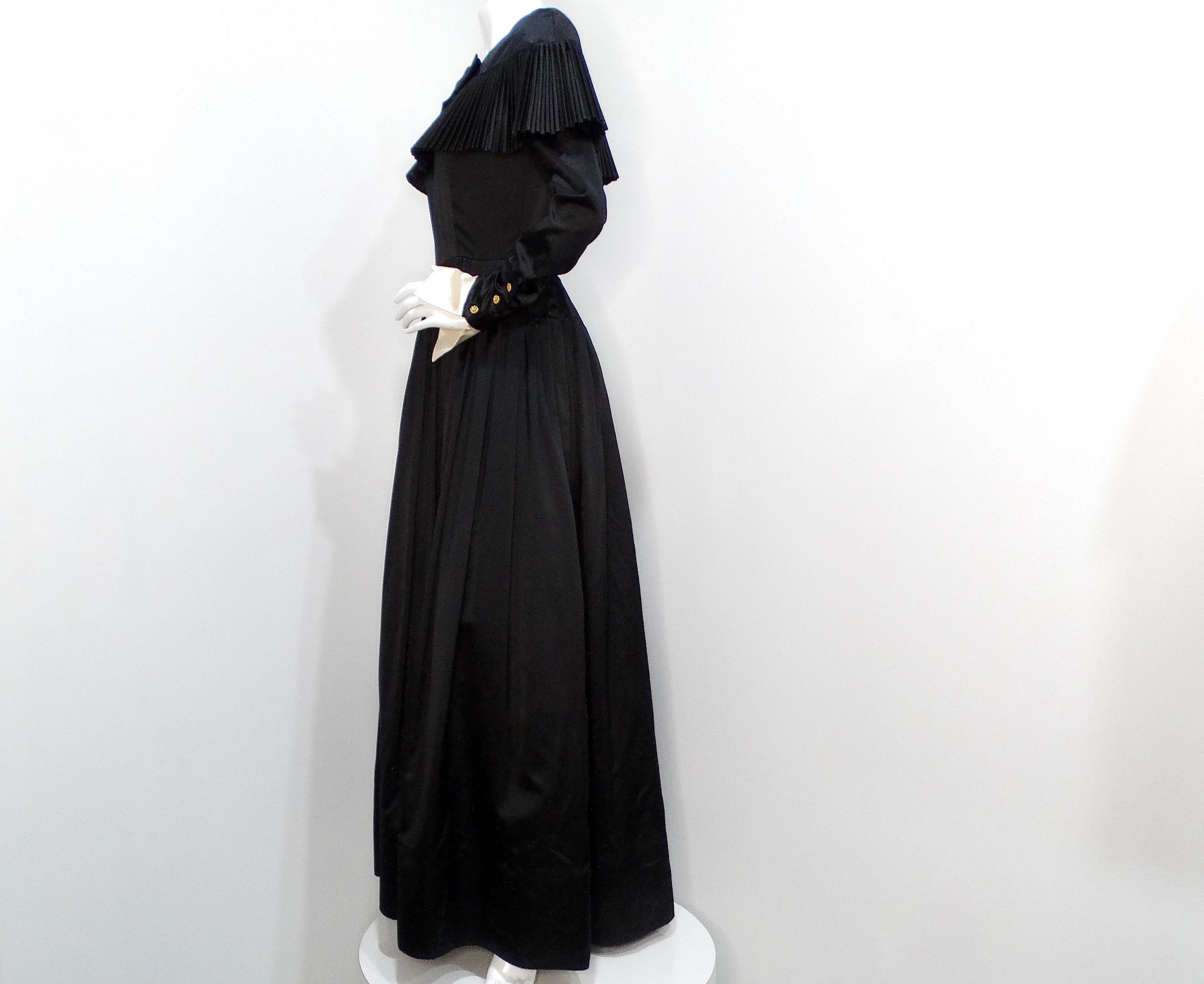 Chanel Boutique Años 80 Vestido de baile plisado de seda negra 3