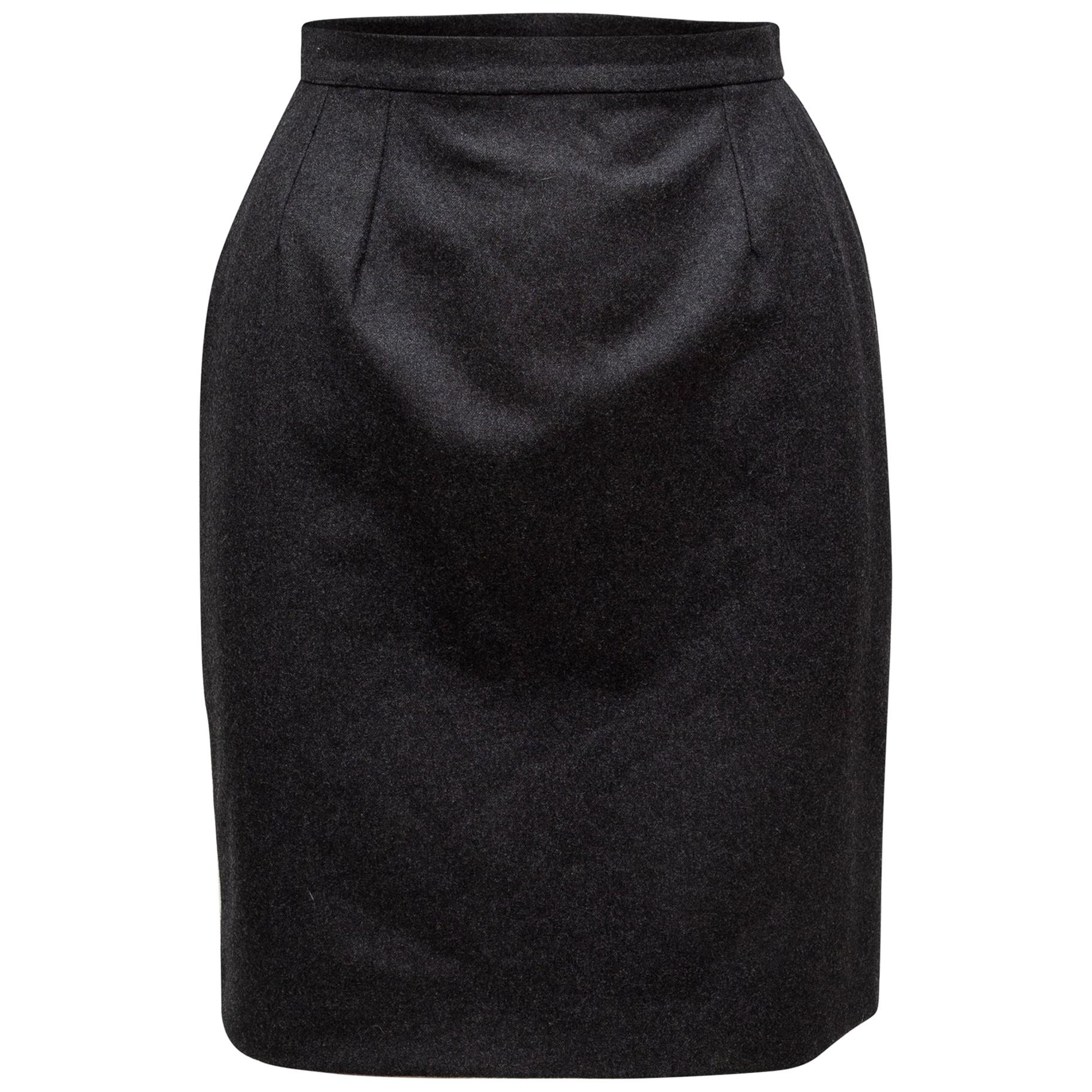 Chanel Boutique Dark Grey Wool Pencil Skirt