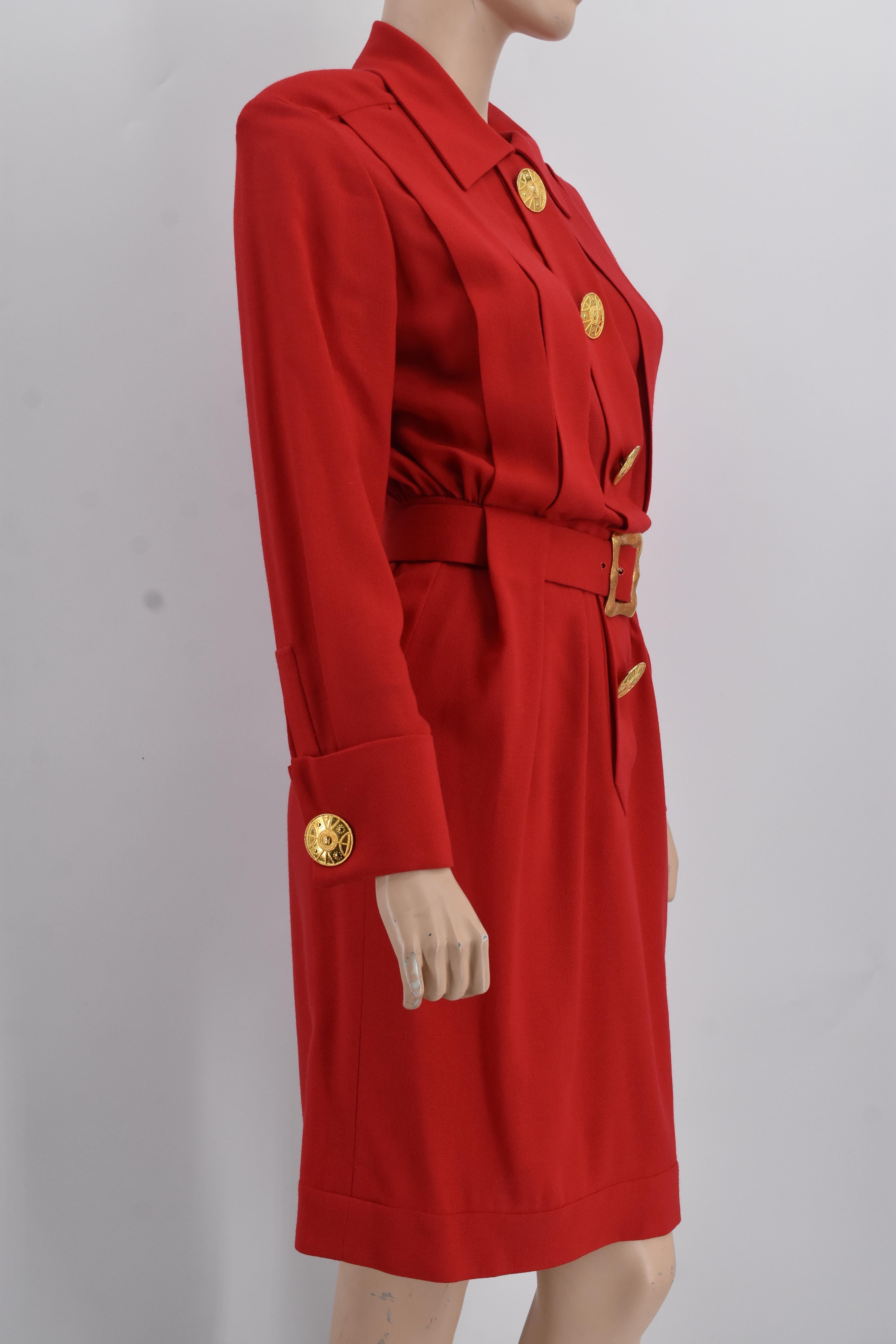 Rouge Robe rouge élégante Chanel Boutique 38 menthe en vente