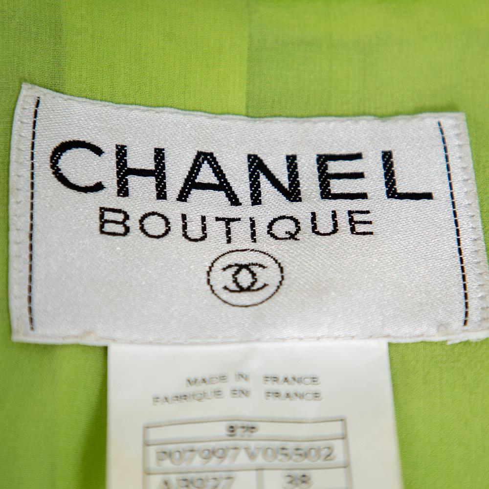 Chanel Boutique Lime Green Sequin Embellished Velvet Open Front Cropped Jacket M In Excellent Condition In Dubai, Al Qouz 2