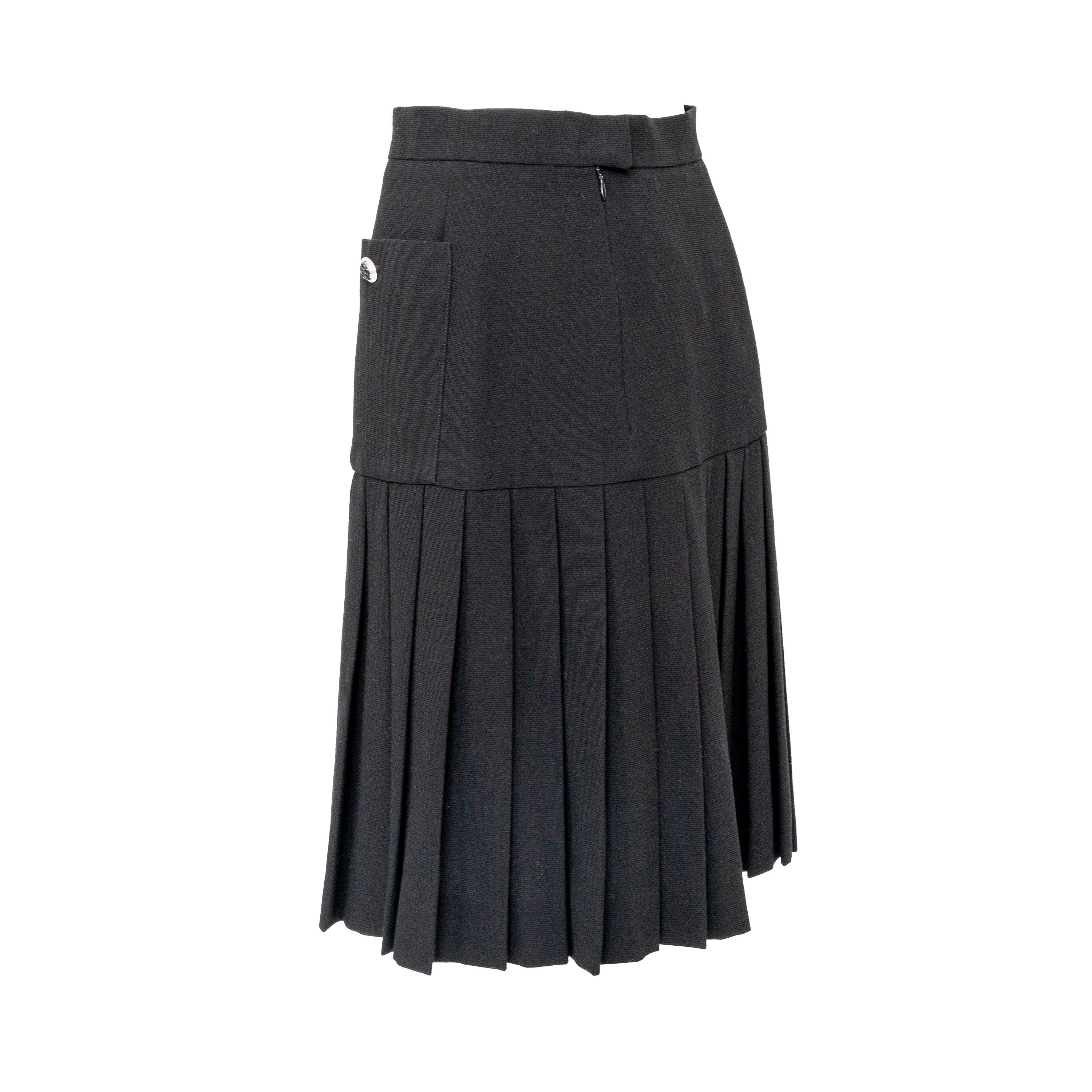 Chanel Boutique Pleated Skirt - '00s In Fair Condition For Sale In Milano, IT