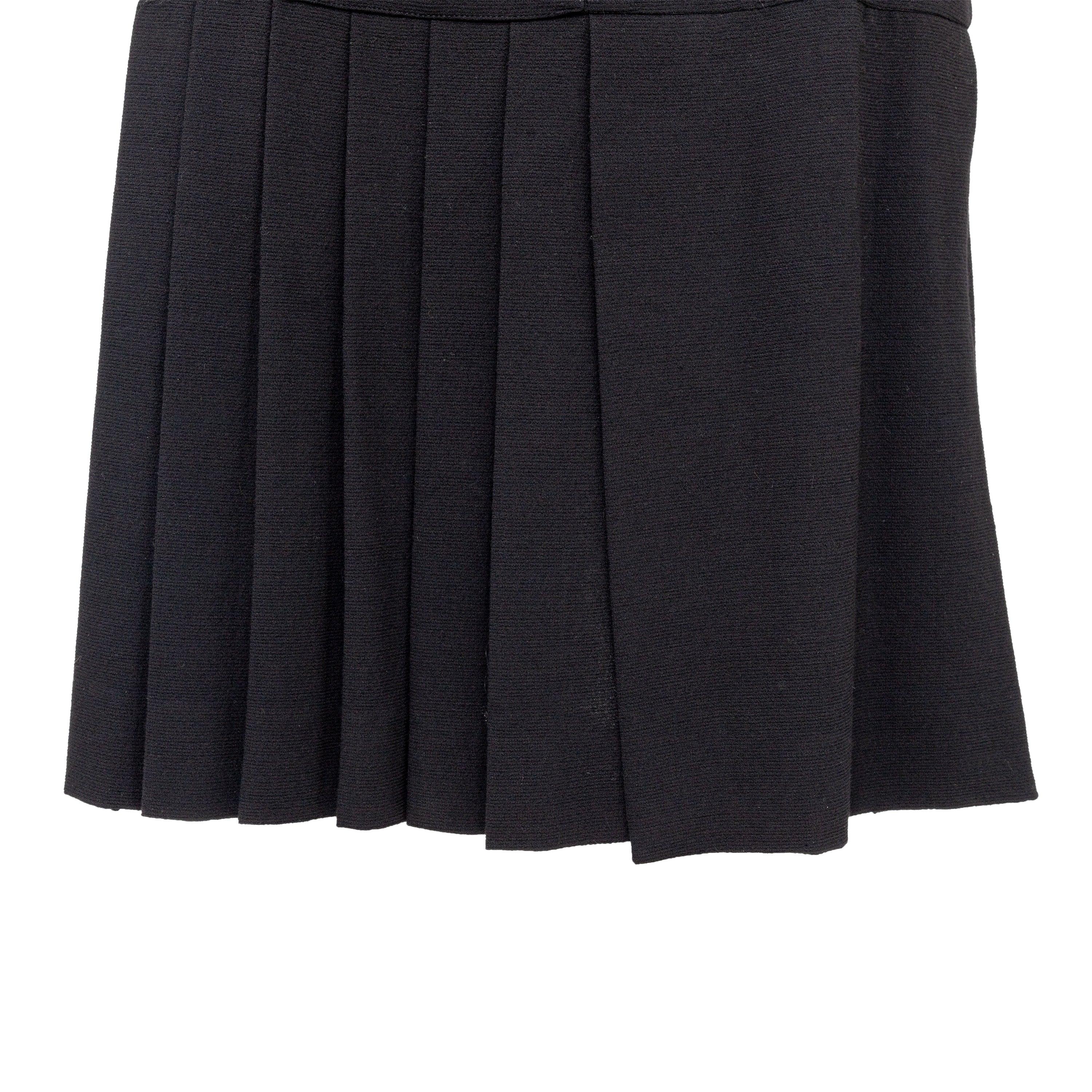 Chanel Boutique Pleated Skirt - '00s For Sale 1