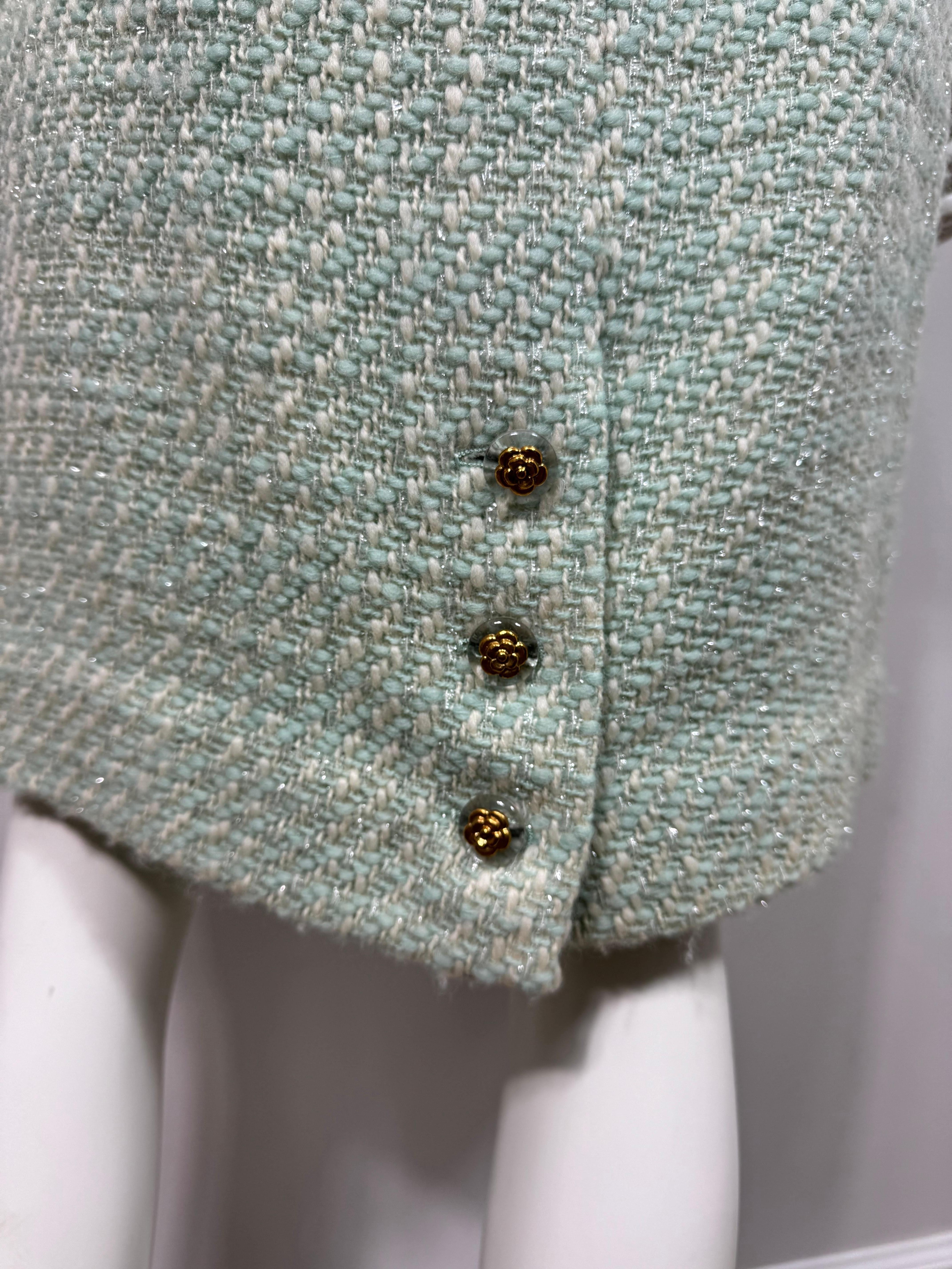Chanel Boutique Runway printemps 1992 - Veste en tweed ivoire et turq en vente 11