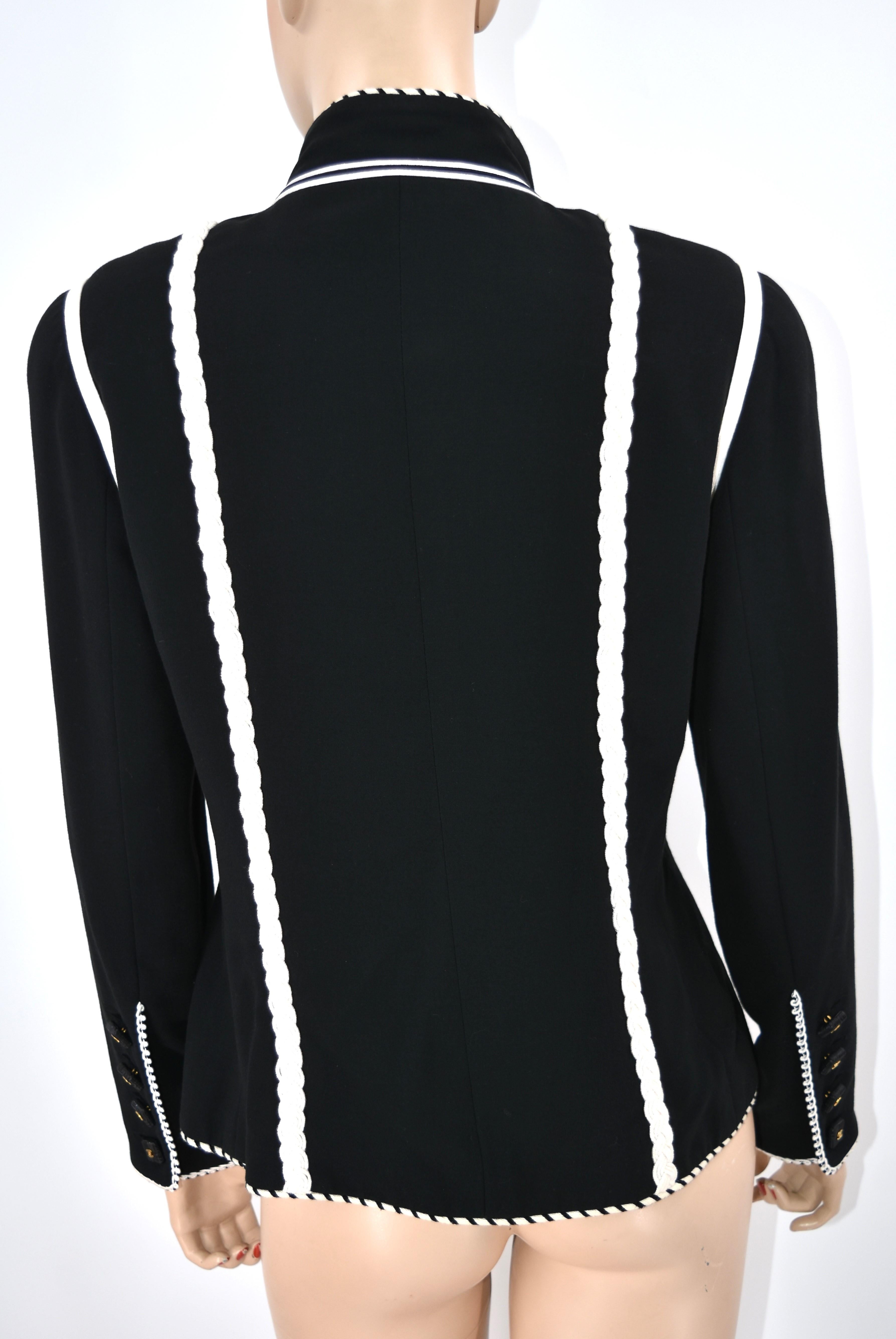 Chanel Boutique Chaqueta de Pasarela Vintage 40 CC Logotipo Negro en venta