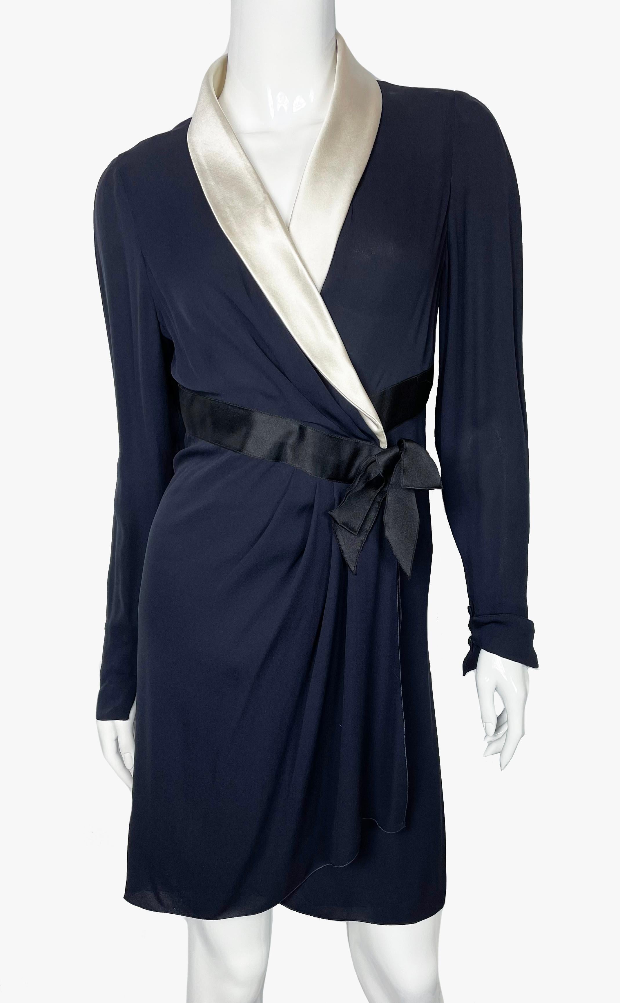 Chanel Boutique Vintage Silk Dark Blue Dress, 1990s In Good Condition In New York, NY