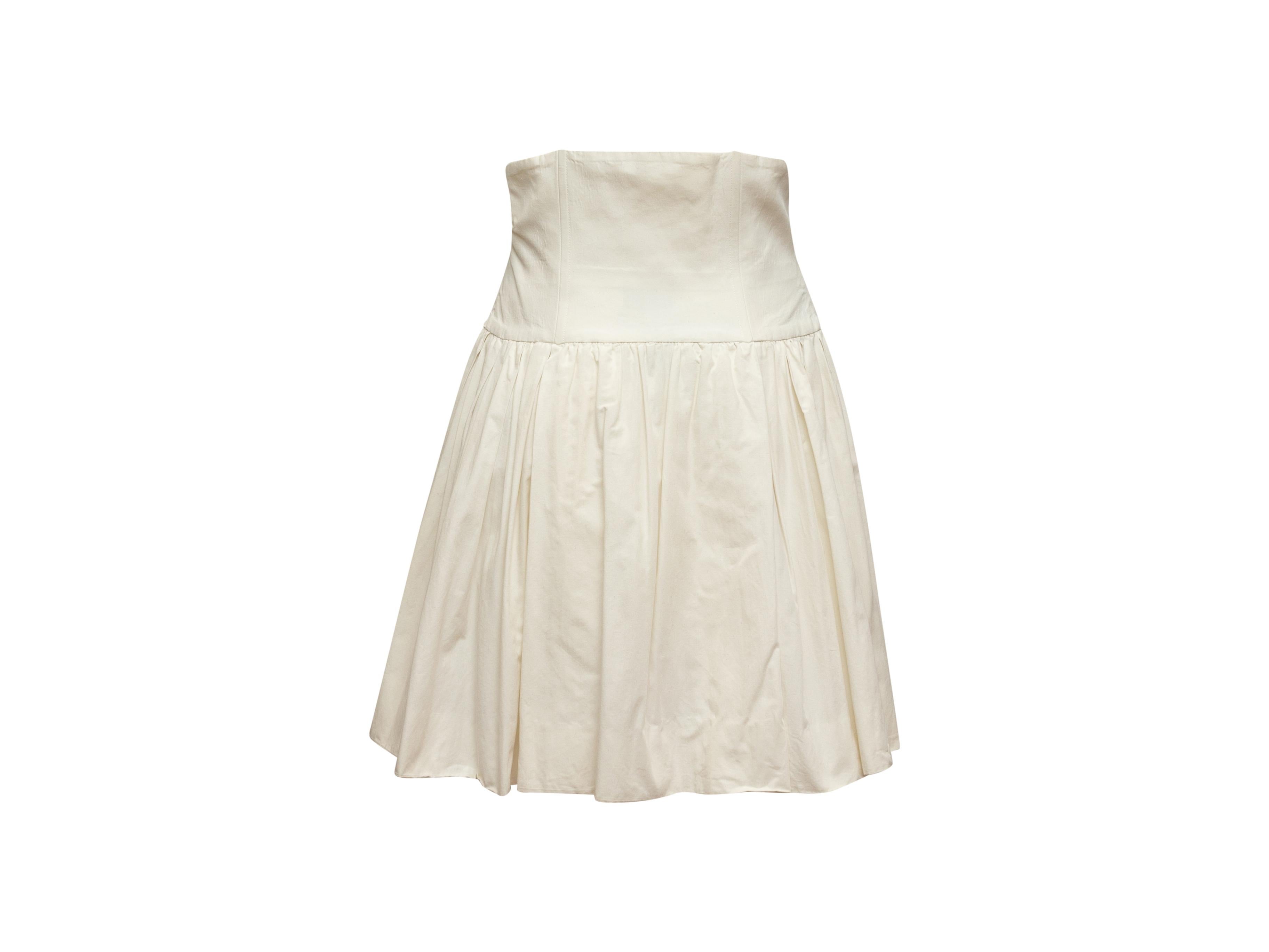 Chanel Boutique White High-Waisted Skirt In Good Condition In New York, NY