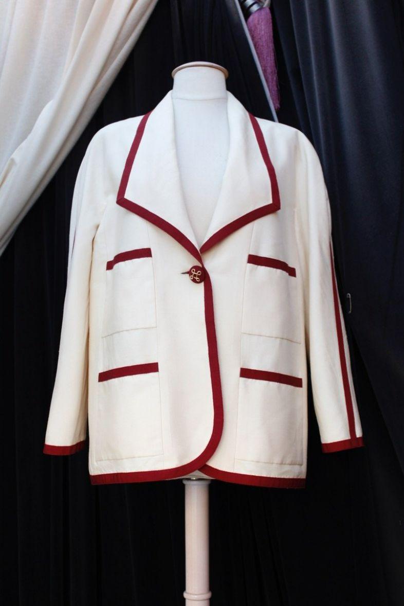Chanel Boutique White Silk Jacket Trimmed with Burgundy Ribbon For Sale 6