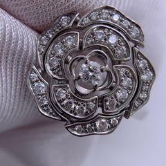 Chanel Bouton de Camelia 18K White Gold Diamond Ring Flower Band Au750
