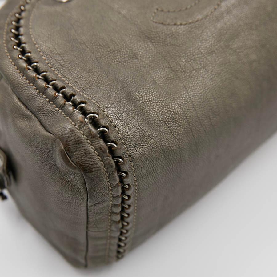 Borsa Bowling CHANEL in pelle Taurillon bronzo In condizioni buone a Paris, FR