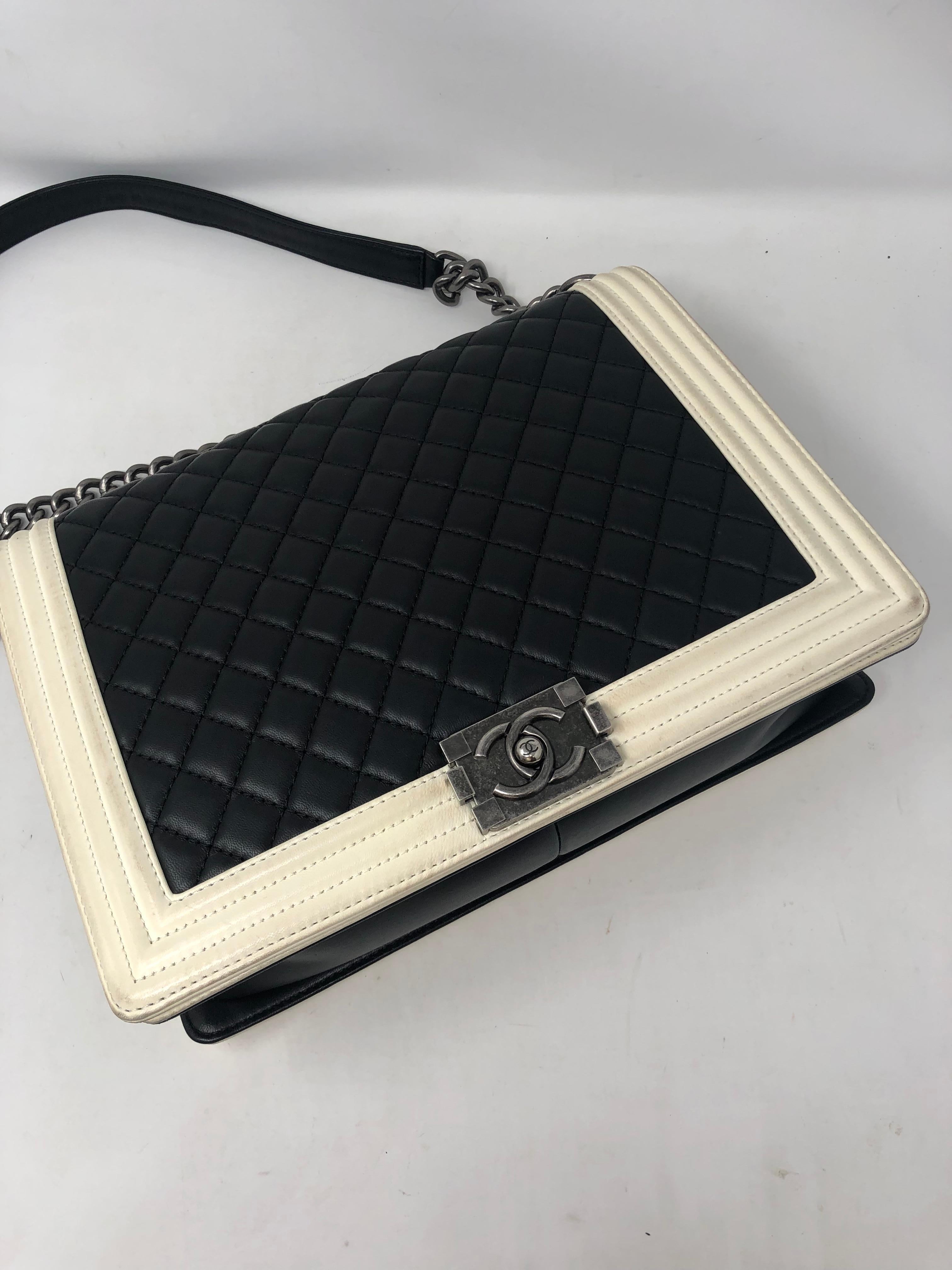 Women's or Men's Chanel Boy Bag Black and White