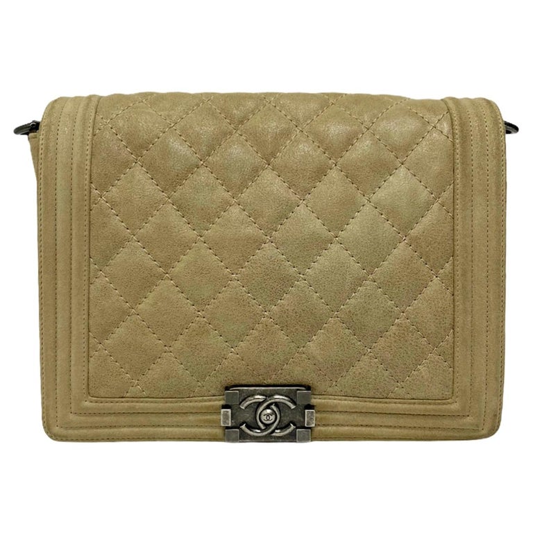 AUTHENTIC Chanel Boy Bag! Excellent Pre-Owned Condition! Gorgeous Tan /  Beige / Taupe Velvet Hardware Comes with Dust Bag, Poshmark authentication  for Sale in Los Angeles, CA - OfferUp