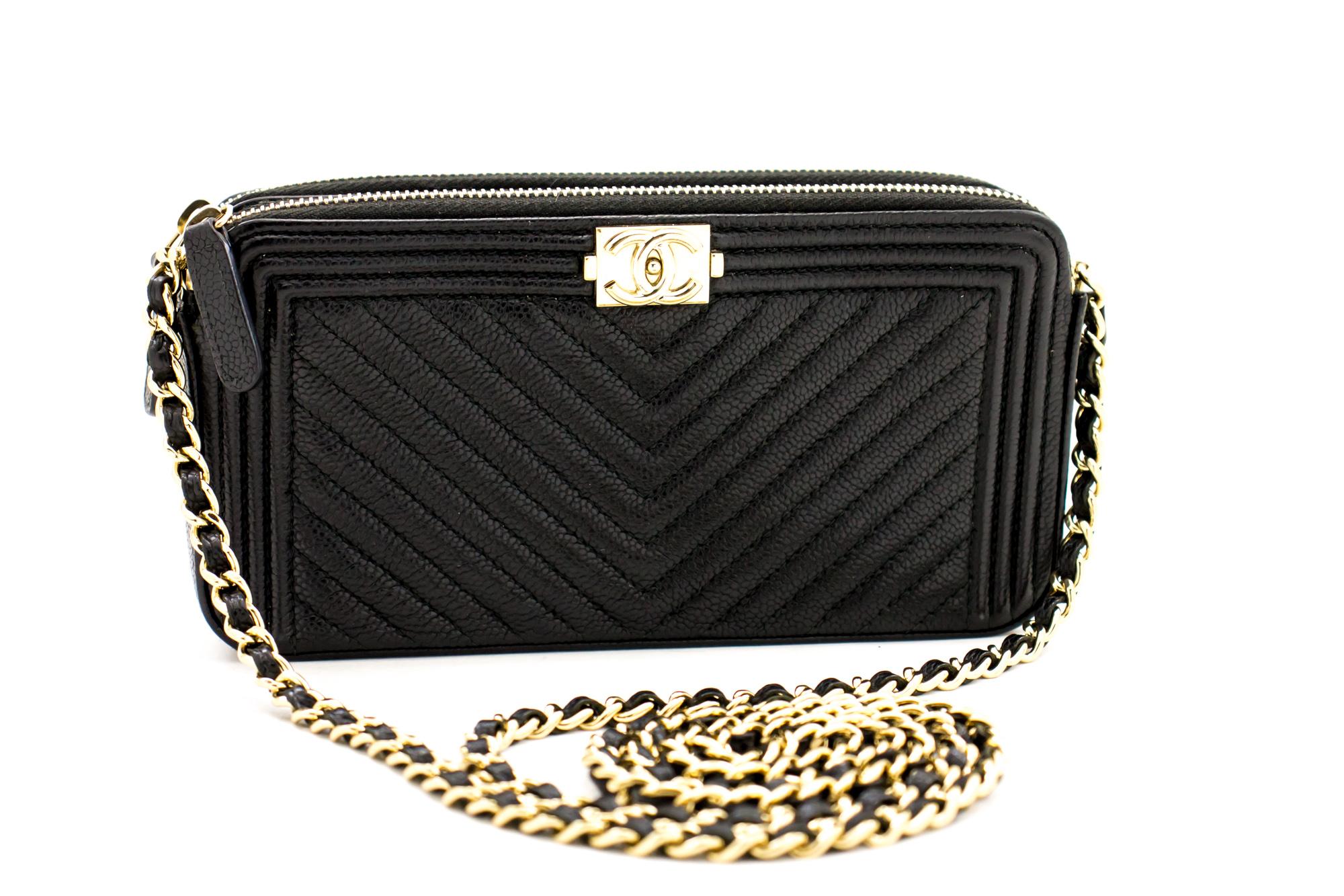 An authentic CHANEL Boy Black Caviar Wallet On Chain WOC Zipper Shoulder Bag. The color is Black. The outside material is Leather. The pattern is Solid. This item is Contemporary. The year of manufacture would be 2018.
Conditions & Ratings
Outside