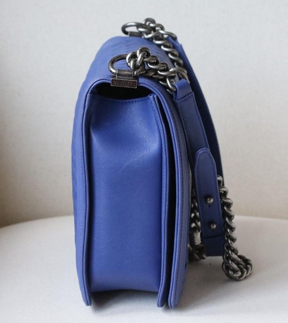 Chanel Boy Blue Large Flap Quilted Grained Calfskin Bag  In Excellent Condition In London, GB